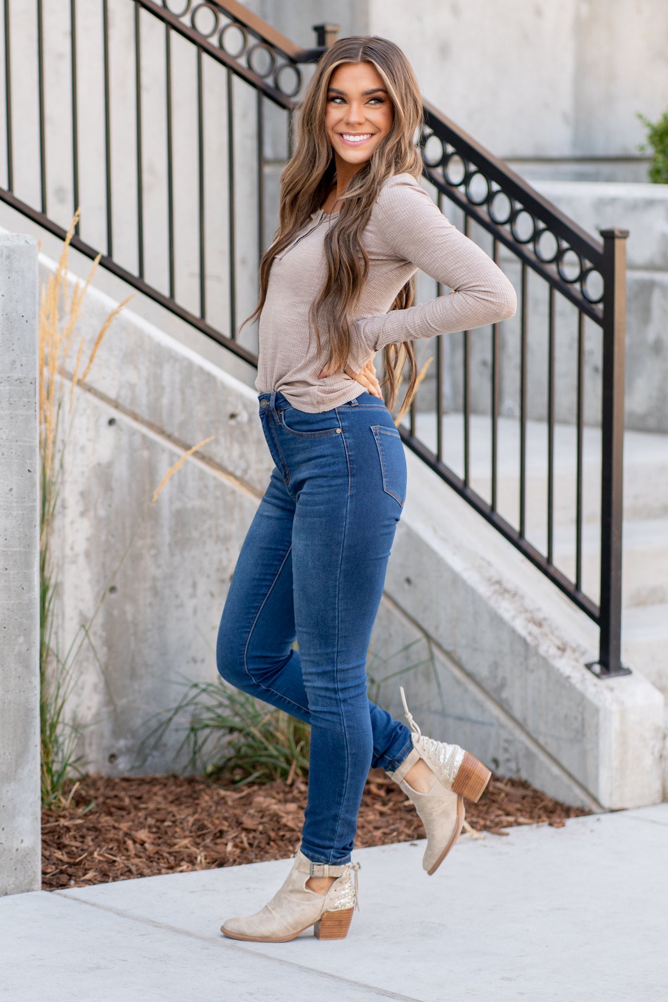 KanCan Jeans Collection: Core Style  Color: Dark Blue Wash Cut: Skinny, 30" Inseam* Rise: High Rise, 10.5" Front Rise* COTTON 66%, POLYESTER 33%, SPANDEX 1% Stitching: Classic Fly: Zipper  Style #: KC11253D Contact us for any additional measurements or sizing.    *Measured on the smallest size, measurements may vary by size. 