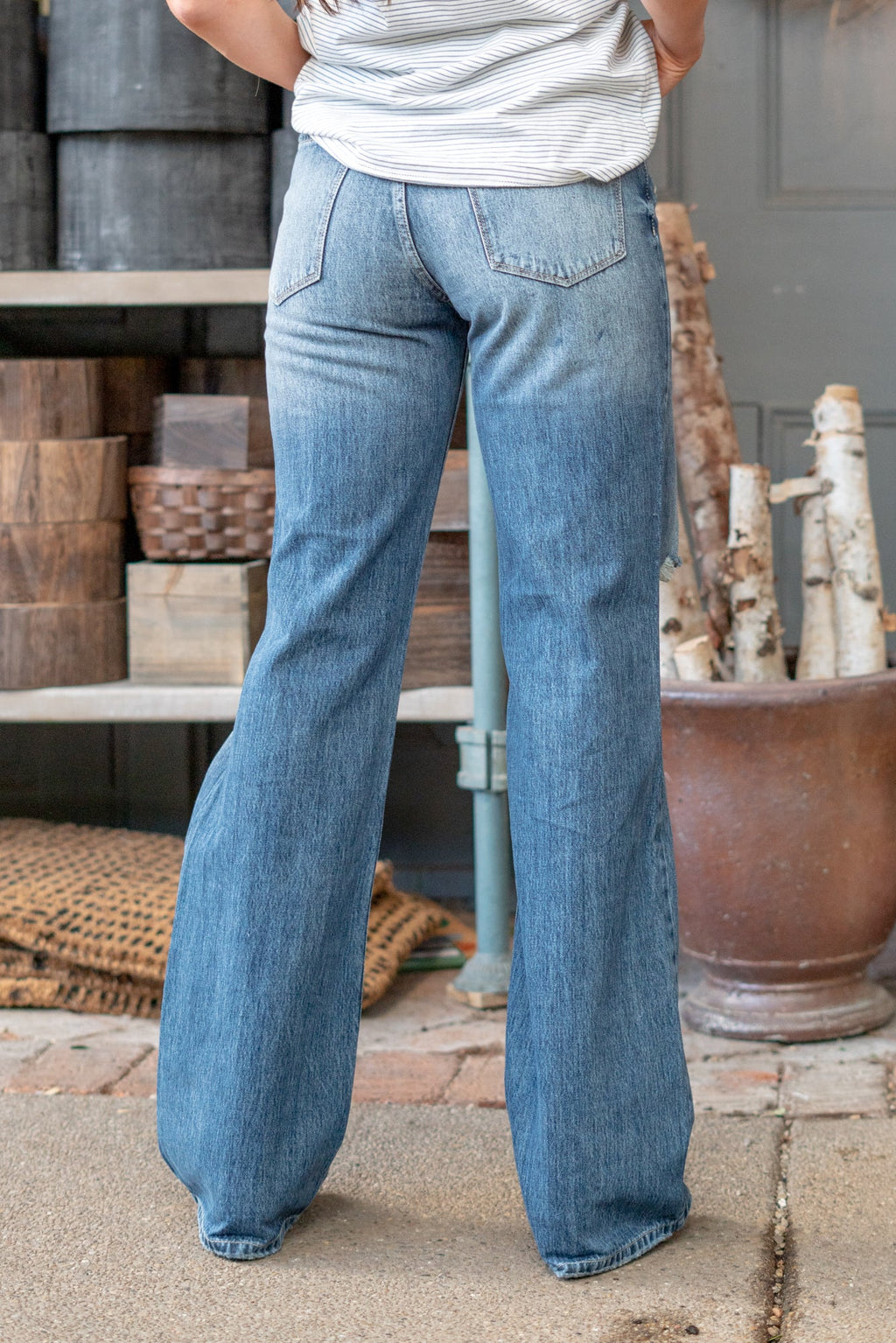 Rawlins High Rise Distressed 90s Flare