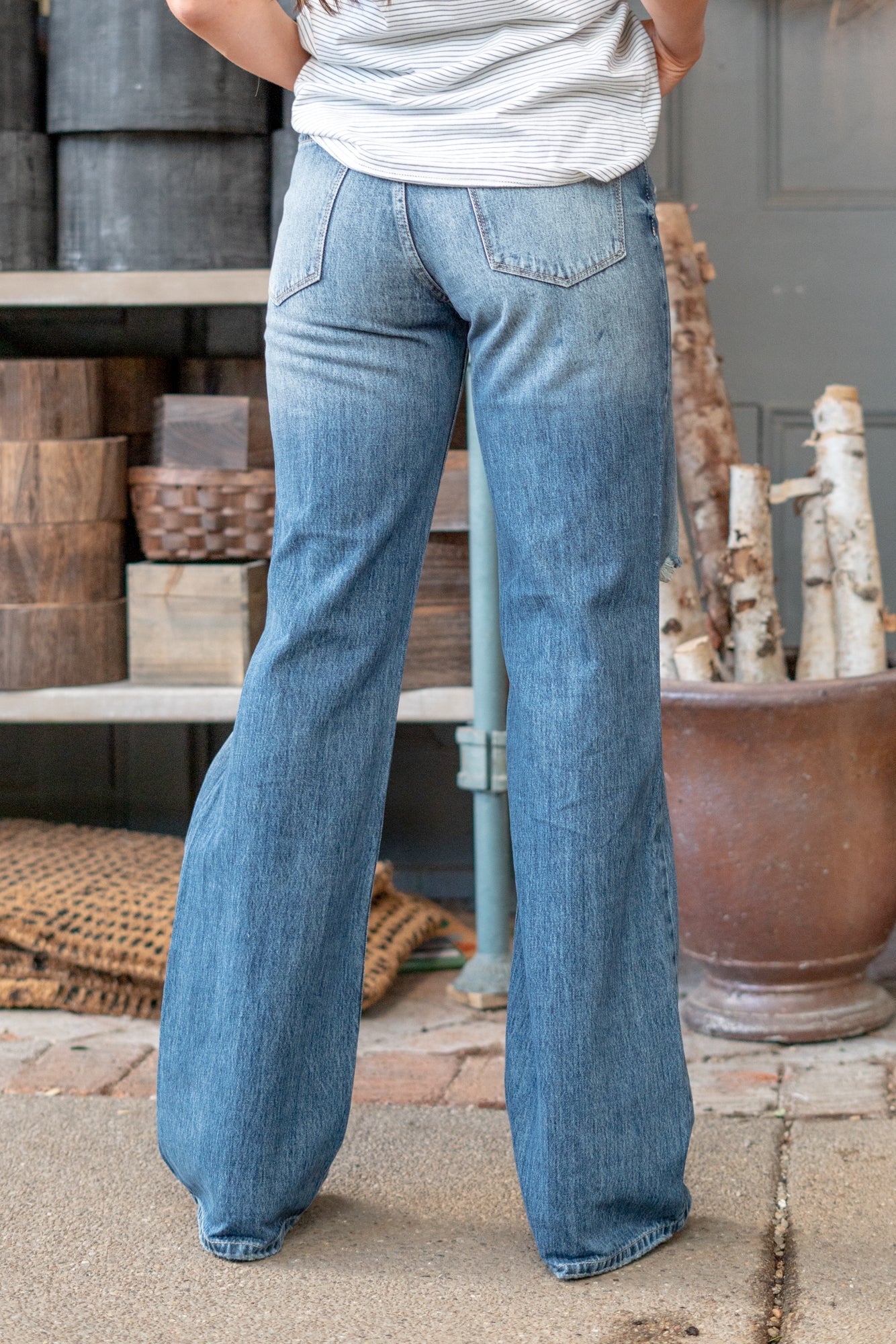 Rawlins High Rise Distressed 90s Flare