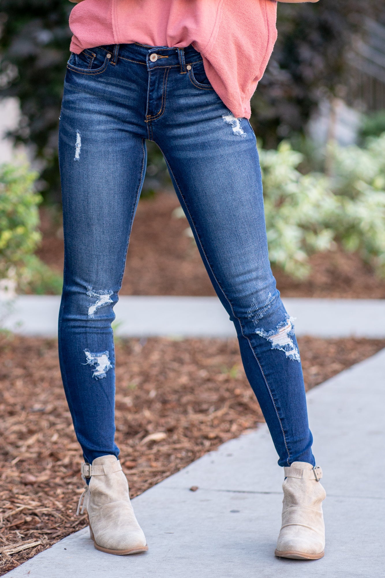 Saskia Mid Rise Distressed Skinny