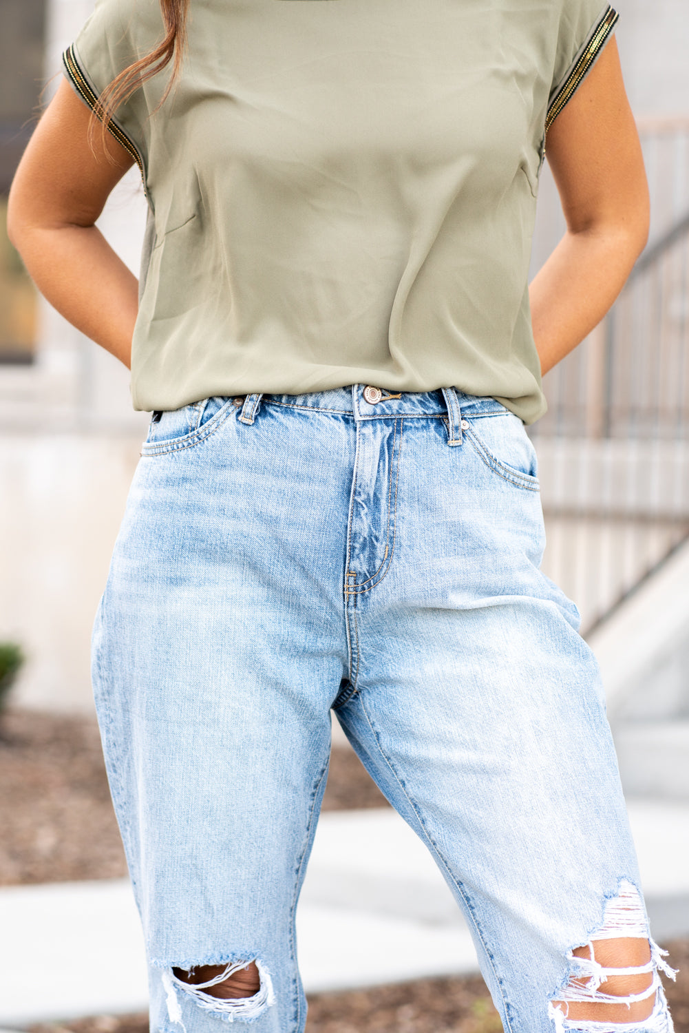 KanCan Jeans Collection: Spring 2021 Color: Medium Blue Wash Cut: Straight Fit, 25.5" Inseam  Rise: High-Rise, 11" Front Rise 100% Cotton Fly: Zip Hem: Cuffed Hem Style #: KC8579L Contact us for any additional measurements or sizing.