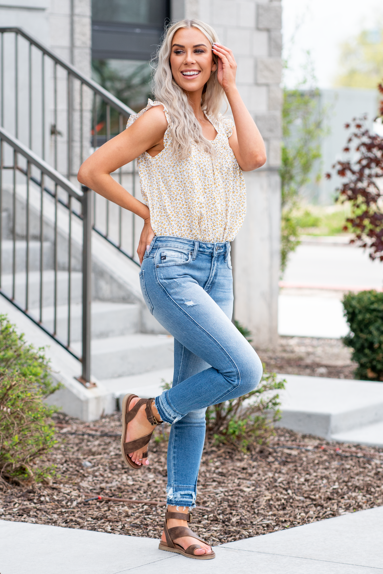 KanCan Jeans   KanCan Comfort Stretch  Color: Medium Blue Wash Cut: Ankle Skinny, 27" Inseam* Rise: High-Rise, 10" Front Rise* 94% COTTON, 5% POLYESTER, 1% SPANDEX Stitching: Classic Fly: Zipper  Style #: KC9257M Contact us for any additional measurements or sizing.  *Measured on the smallest size, measurements may vary by size.  