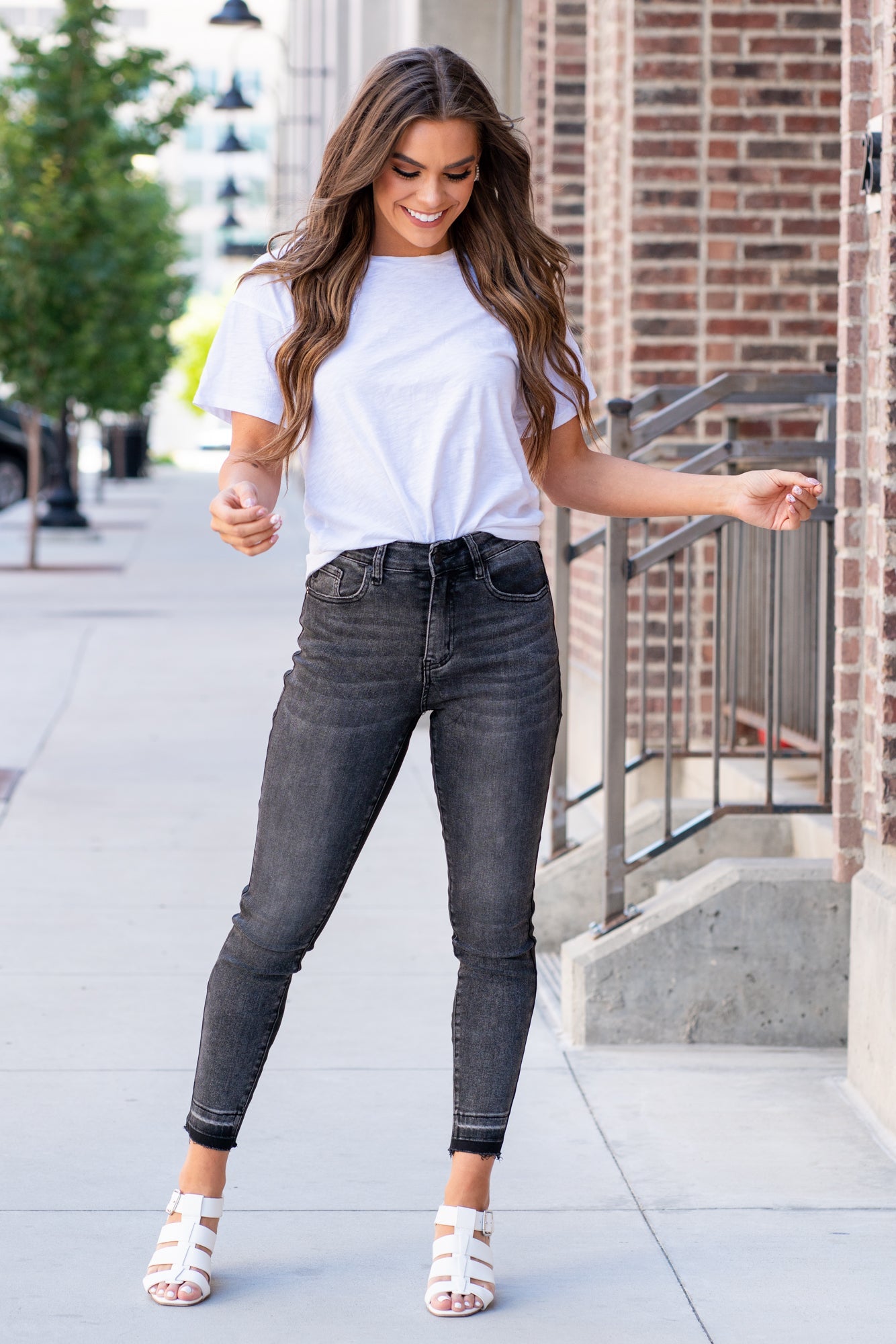 KanCan Jeans Color: Gray / Black Ankle Skinny, 27" Inseam* High Rise, 10.25" Front Rise* Fray Hem Ankle 97.5% COTTON , 2.5% SPANDEX Fly: Zipper Style #: KC6380BK Contact us for any additional measurements or sizing.    *Measured on the smallest size, measurements may vary by size. 