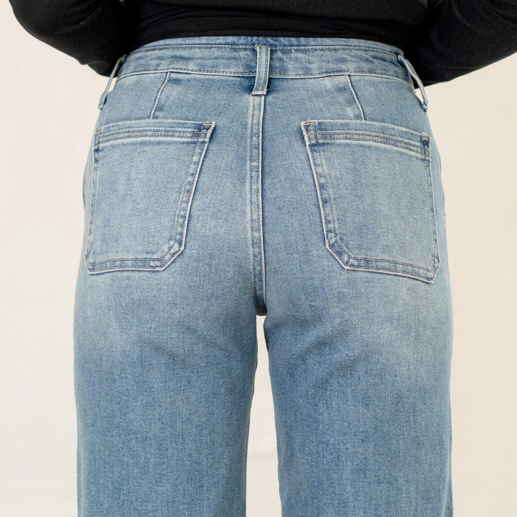 Devina Ultra High Rise Tapered  Fit
