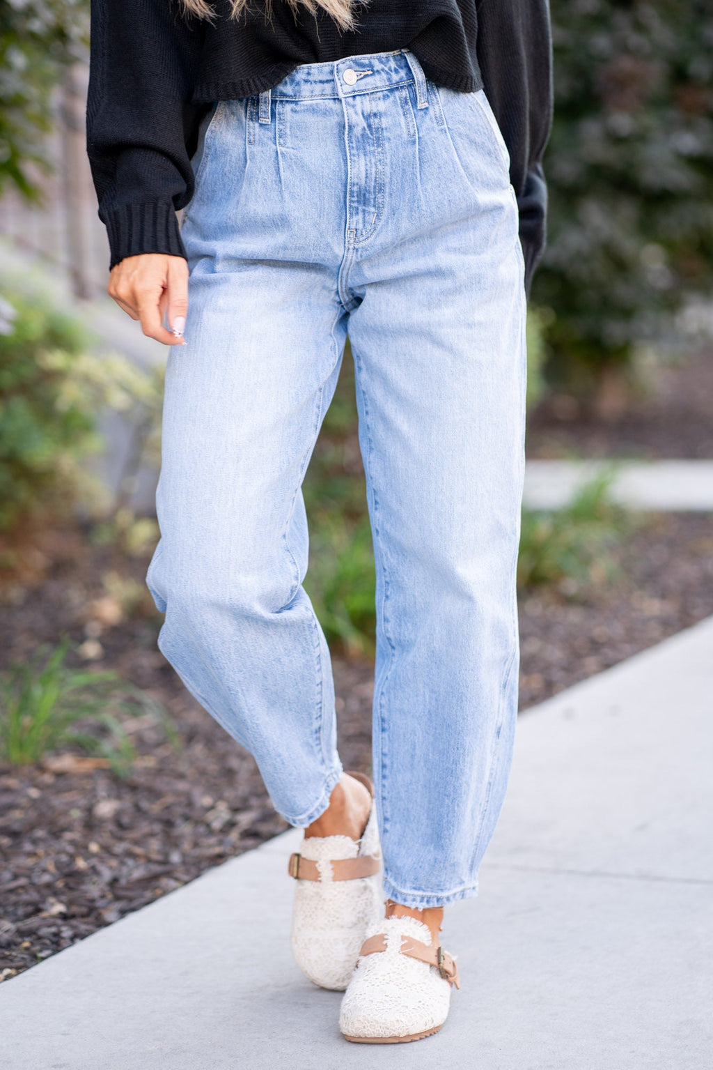 KanCan Rea Ultra High Rise Wide Tapered Fit Jeans Light Blue Wash