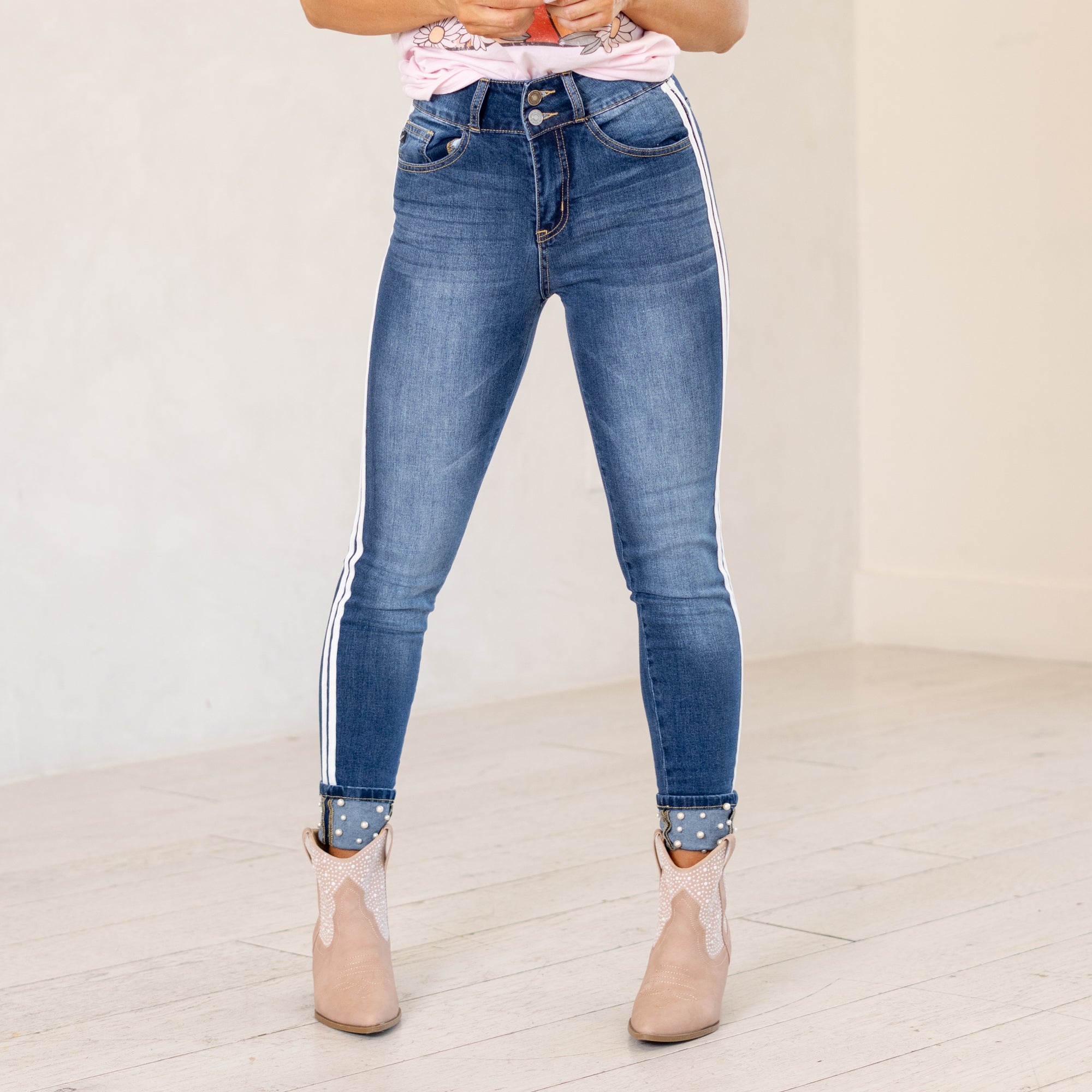 Monique Pearl Cuffed Mid Rise Cropped Skinny