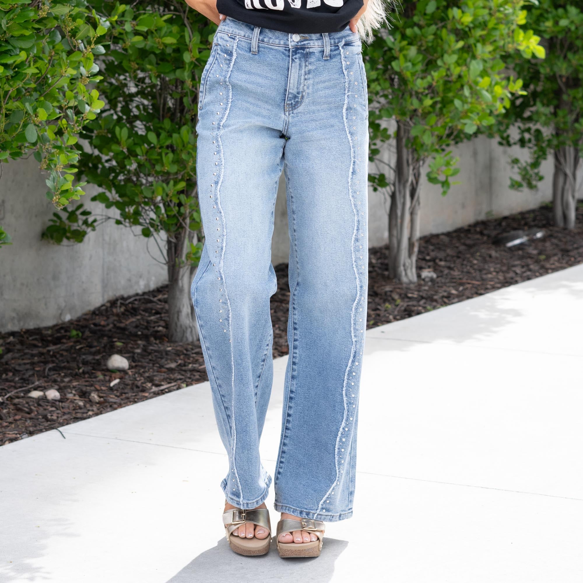 KanCan Skyline High Rise Wide Jeans - Comfort Stretch Fit
