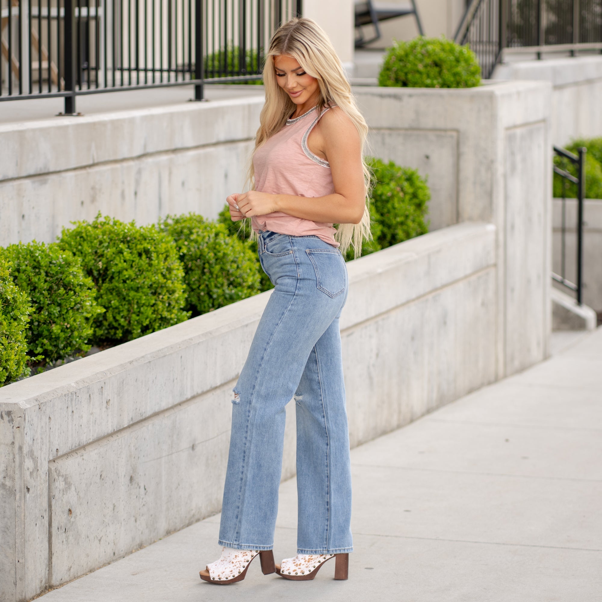Wanda Ultra High Rise 90's Straight Leg