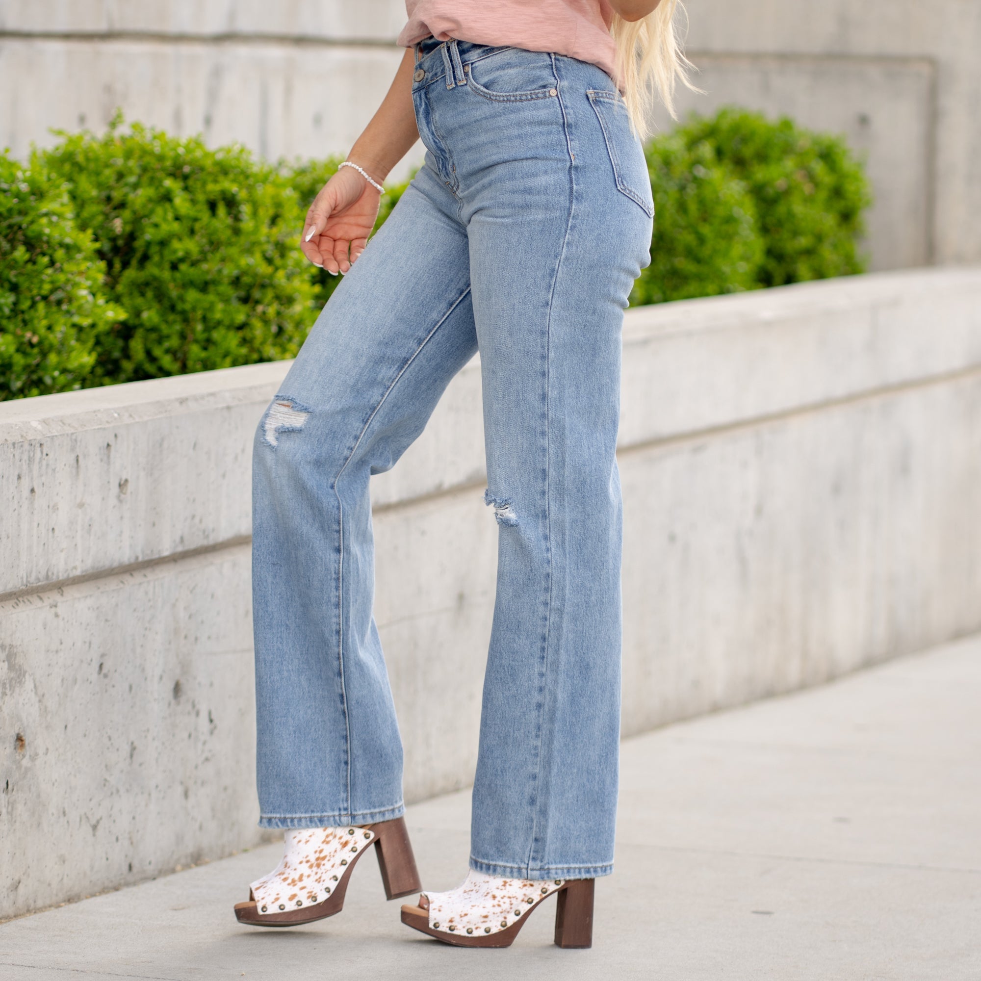 Wanda Ultra High Rise 90's Straight Leg