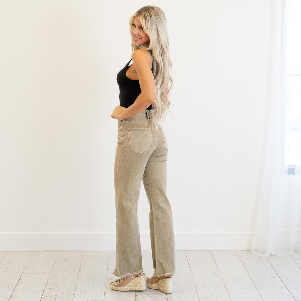KanCan Mikaella Ultra High Rise 90’s Flare Jeans – Brown