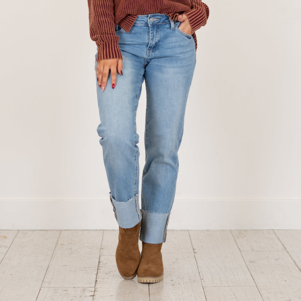 KanCan Tiffany Essentials Low Rise Straight Leg Light Wash