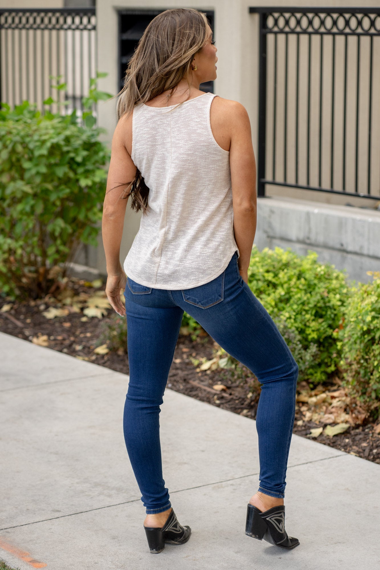 Annaka Mid Rise Super Skinny Jeans