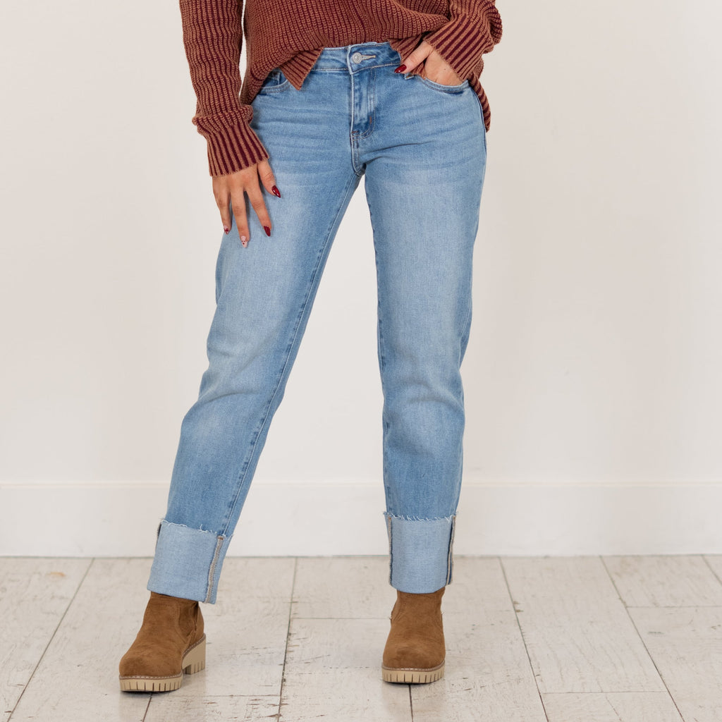 KanCan Tiffany Essentials Low Rise Straight Leg Light Wash