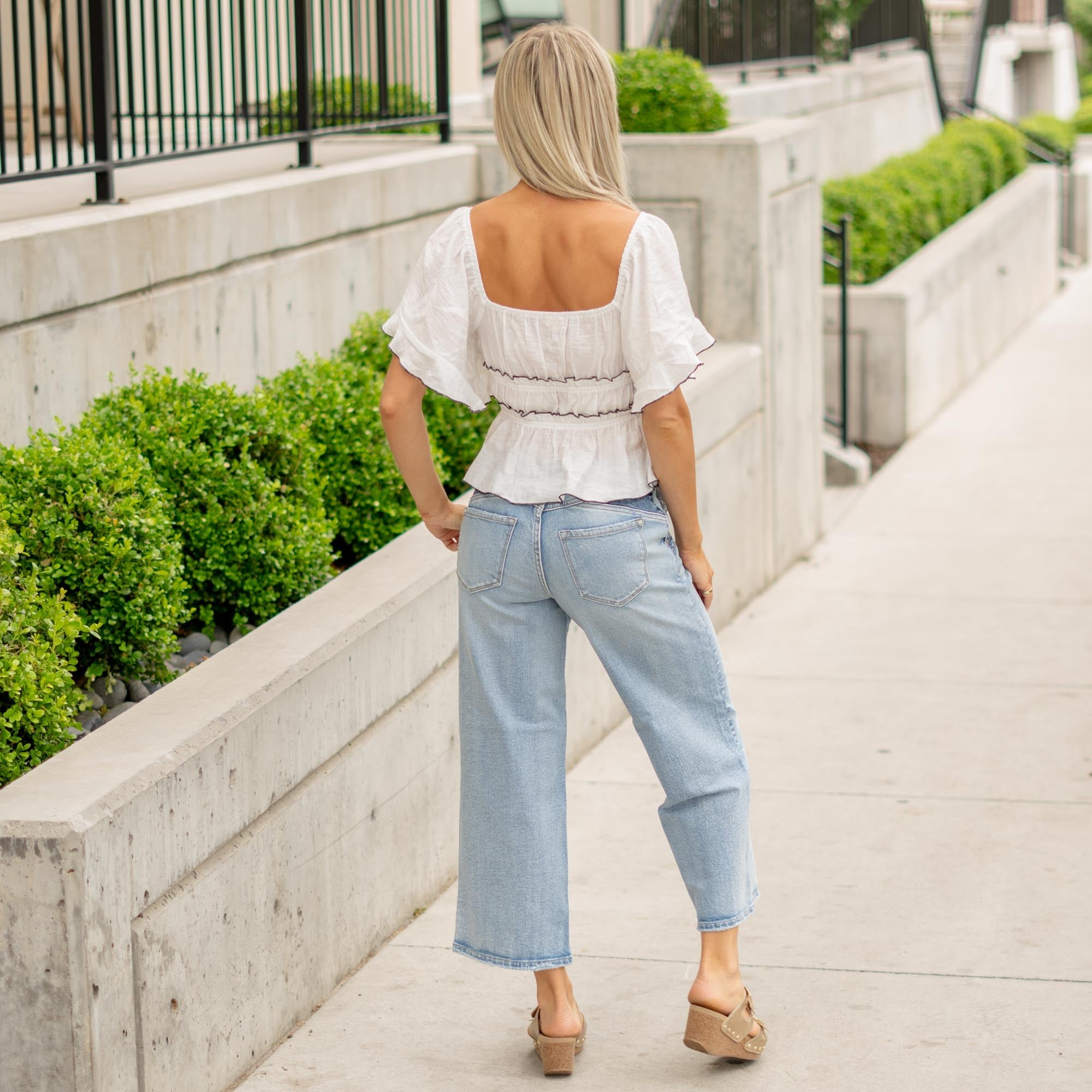 KanCan Lorinne High Rise Crop Wide Jeans – Color Block Stretch