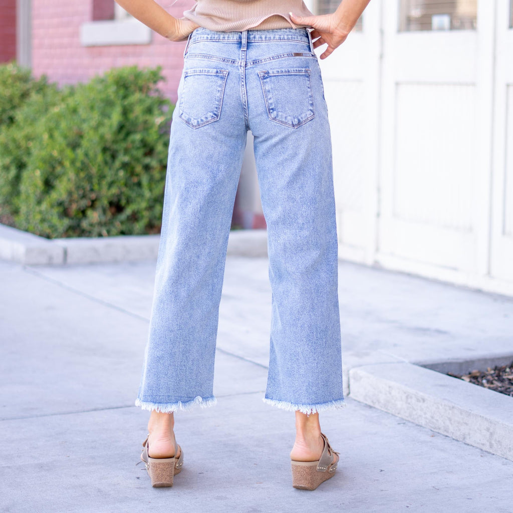 KanCan Mal Essentials Mid Rise Crop Wide Jeans – Comfort Stretch Denim