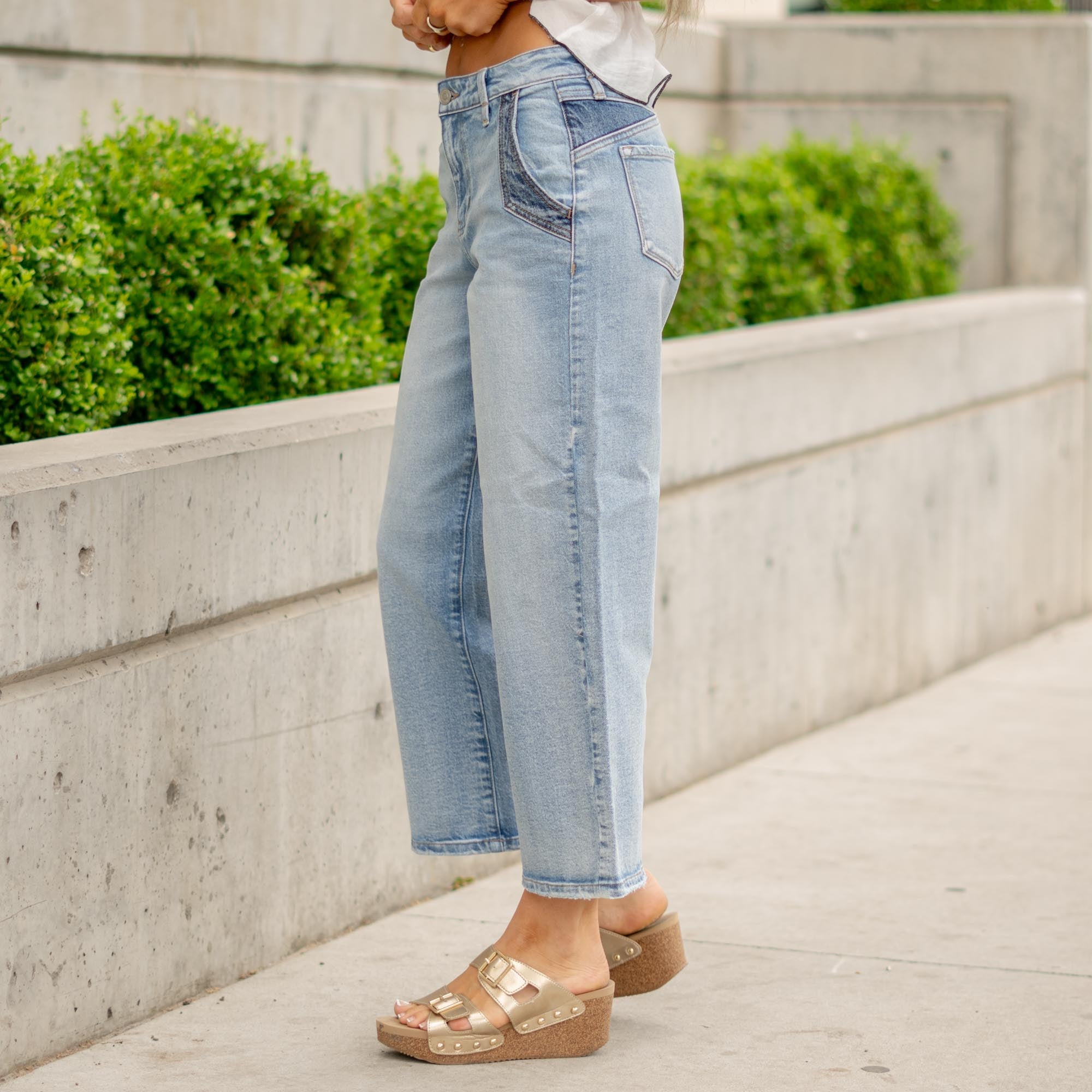 KanCan Lorinne High Rise Crop Wide Jeans – Color Block Stretch