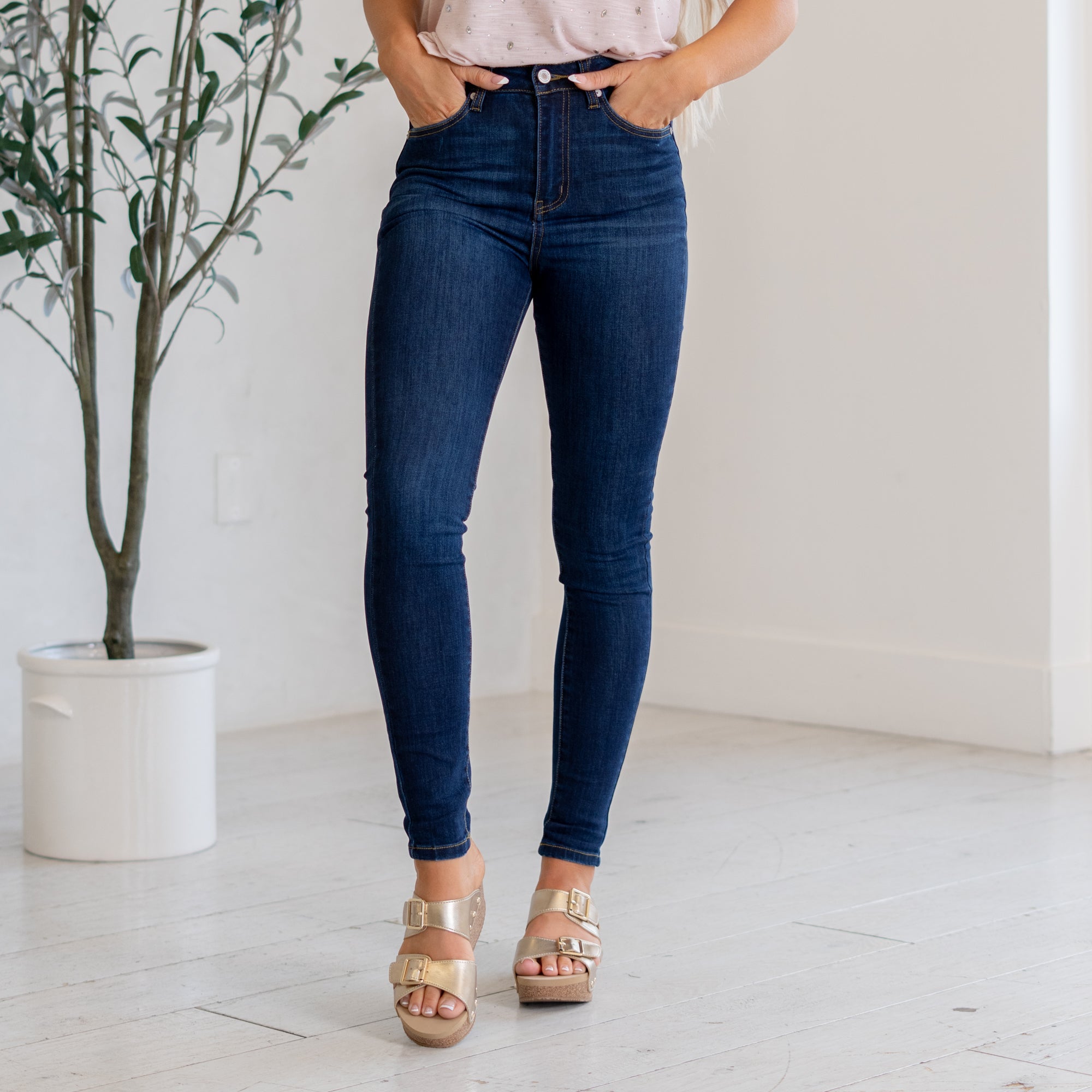Hallie Ultra High Rise Super Skinny