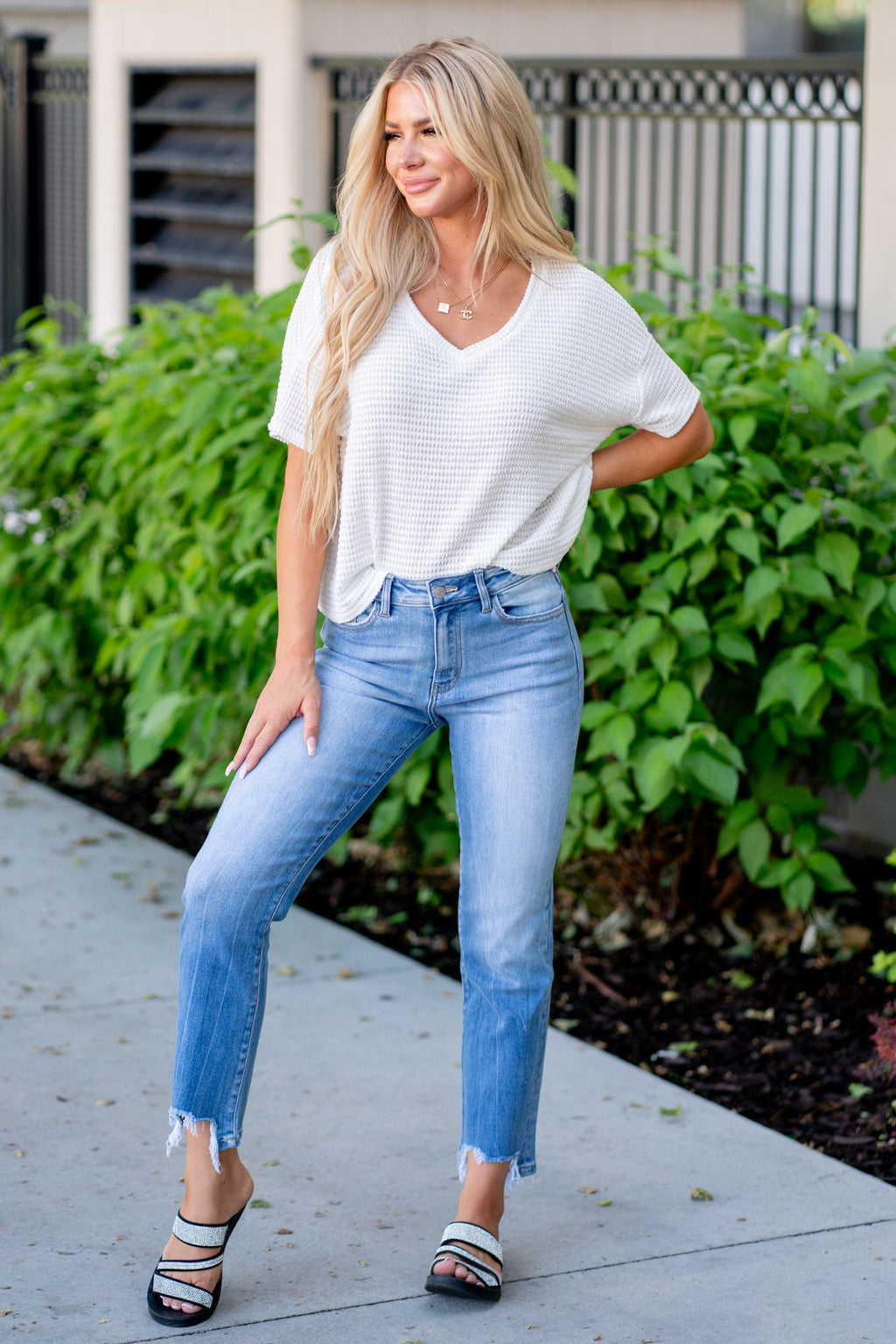 Angela High Rise Slim Crop Straight