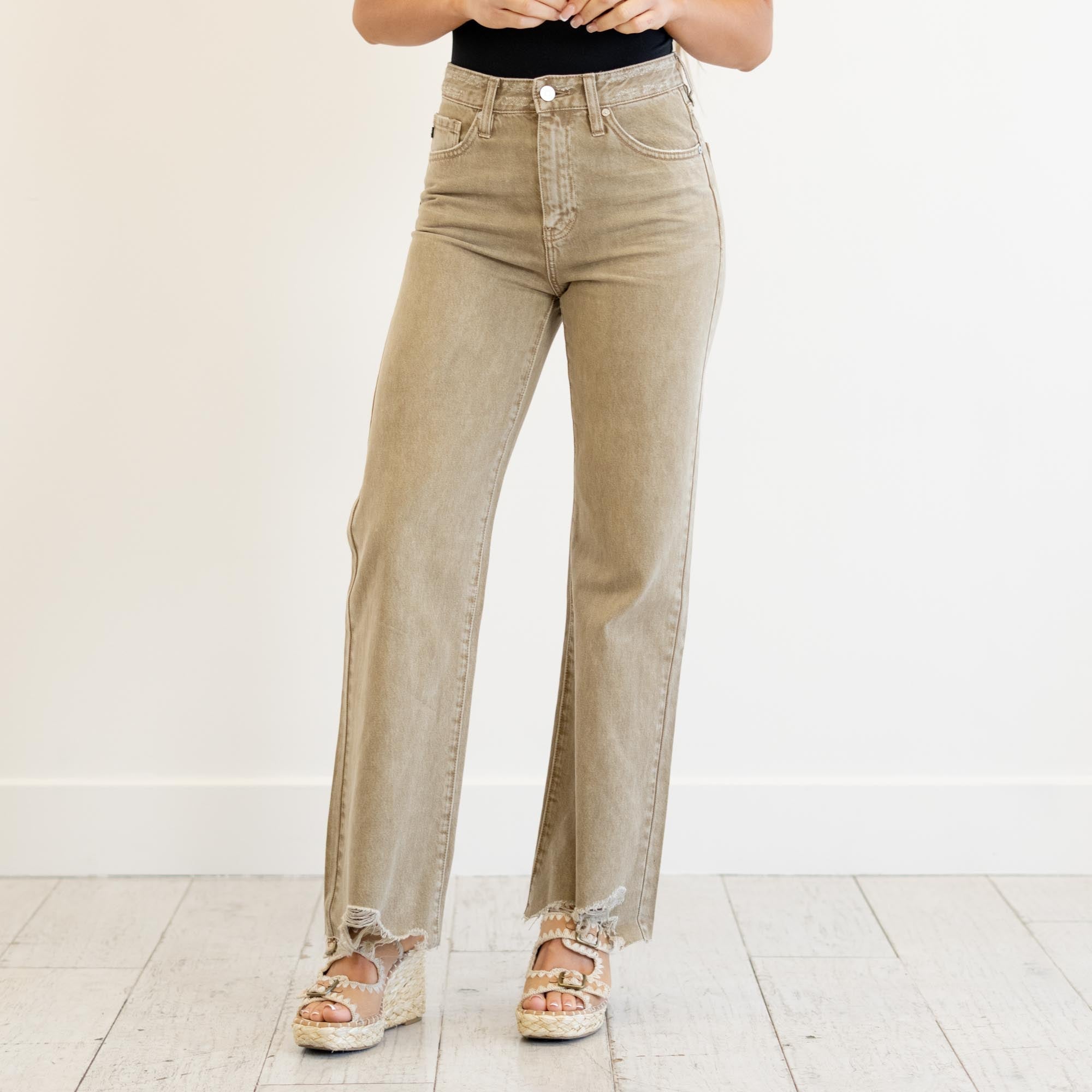 KanCan Mikaella Ultra High Rise 90’s Flare Jeans – Brown