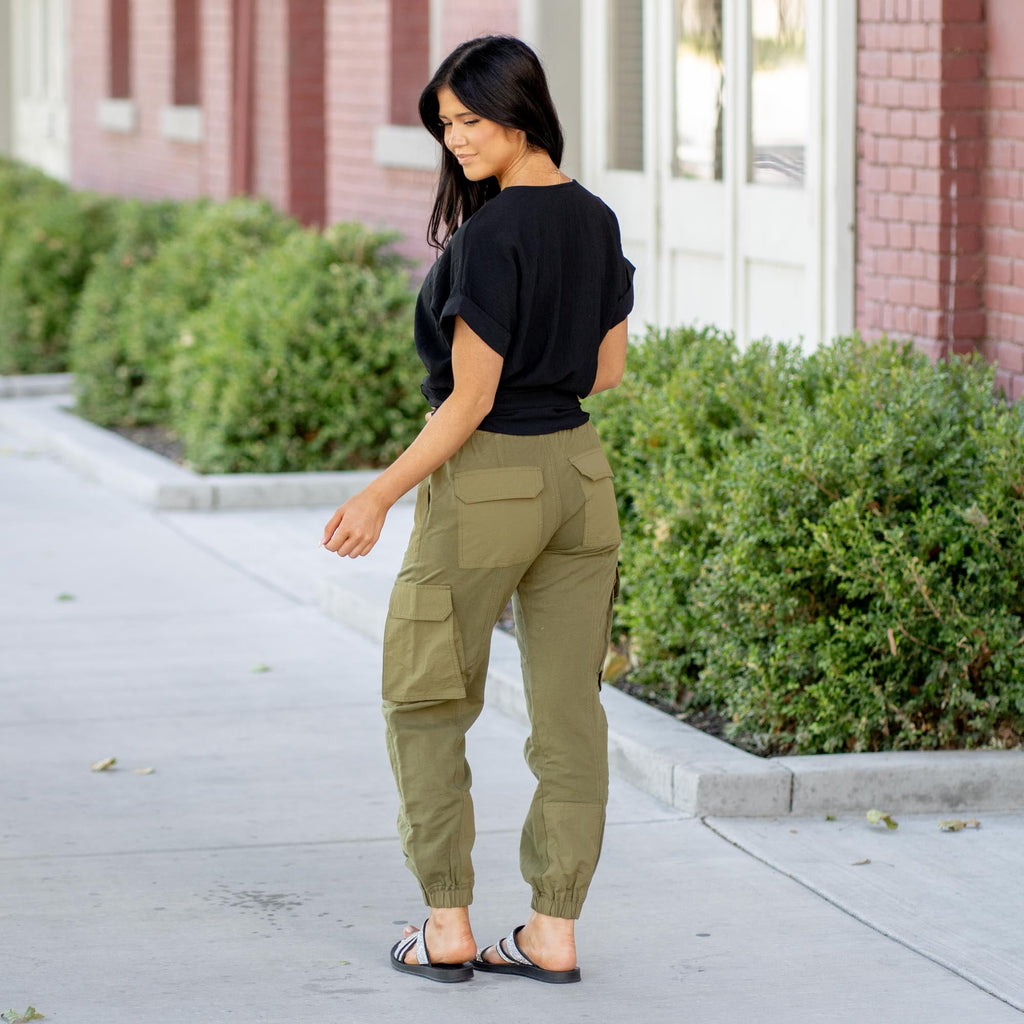 KanCan Jacie High Rise Color Block Knit Joggers – Olive Drawstring Waist