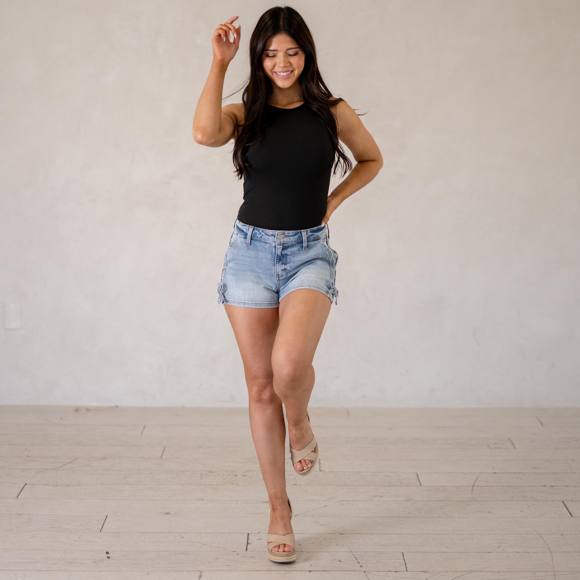 KanCan Cecily Mid Rise Shorts Medium Blue