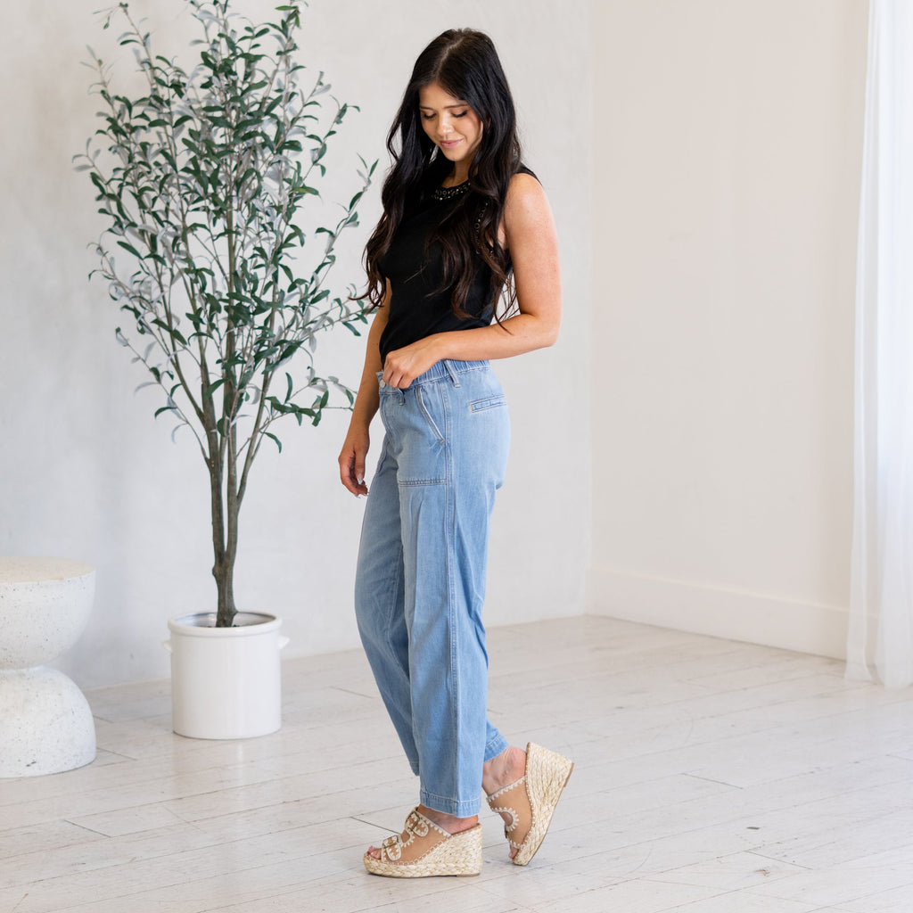 Delilah Mid Rise Wide Leg