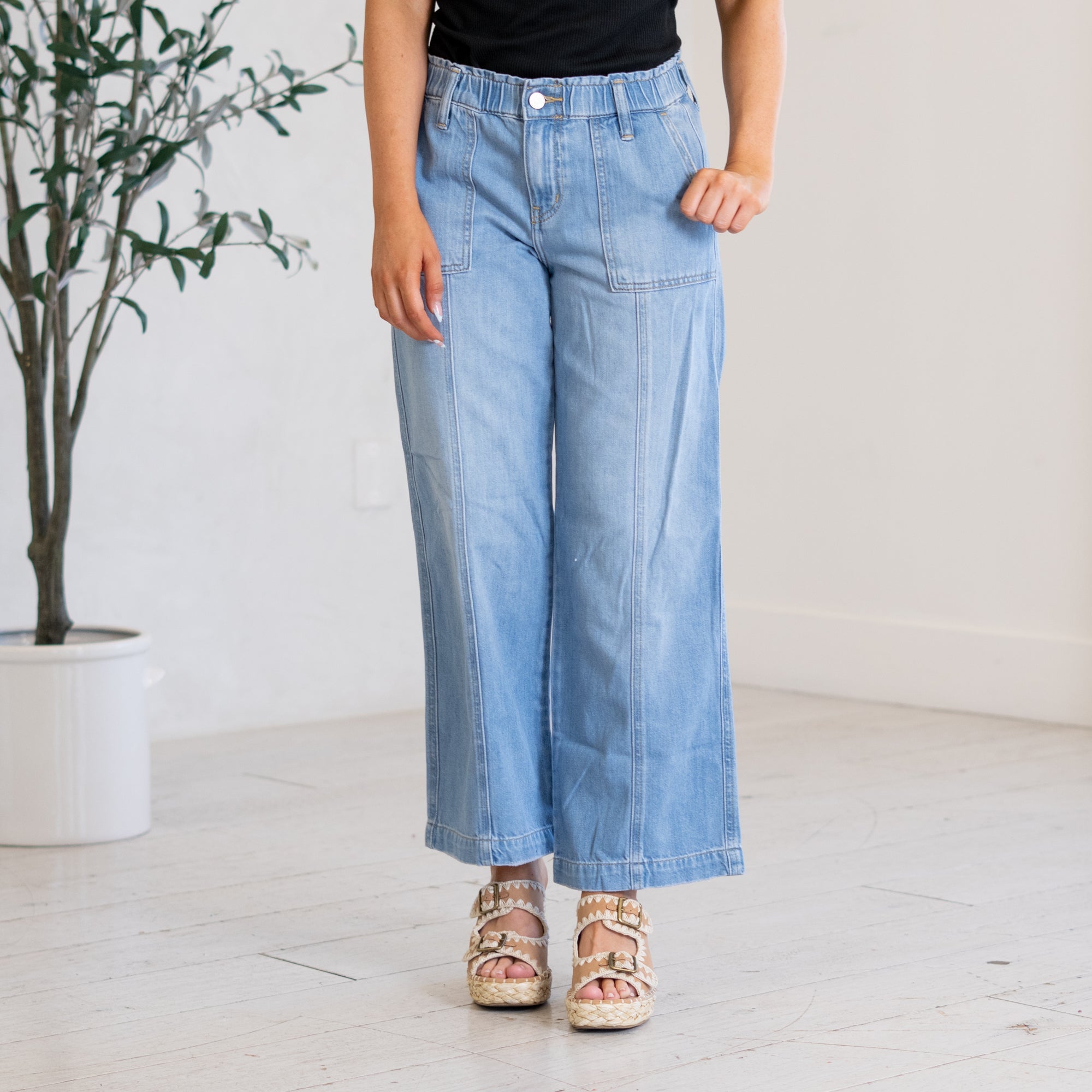 Delilah Mid Rise Wide Leg