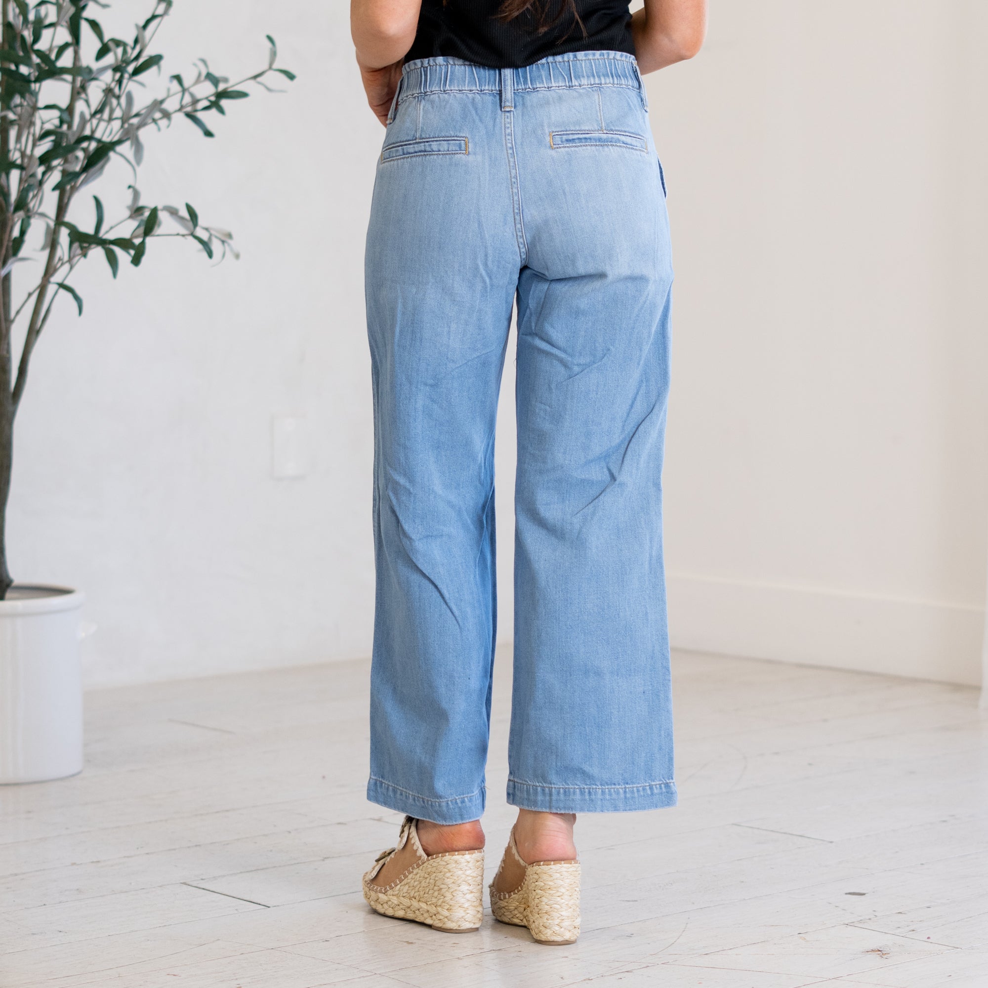 Delilah Mid Rise Wide Leg