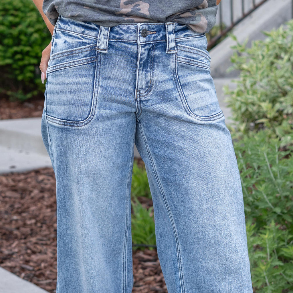 KanCan Anley Mid Rise Crop Wide Medium Blue