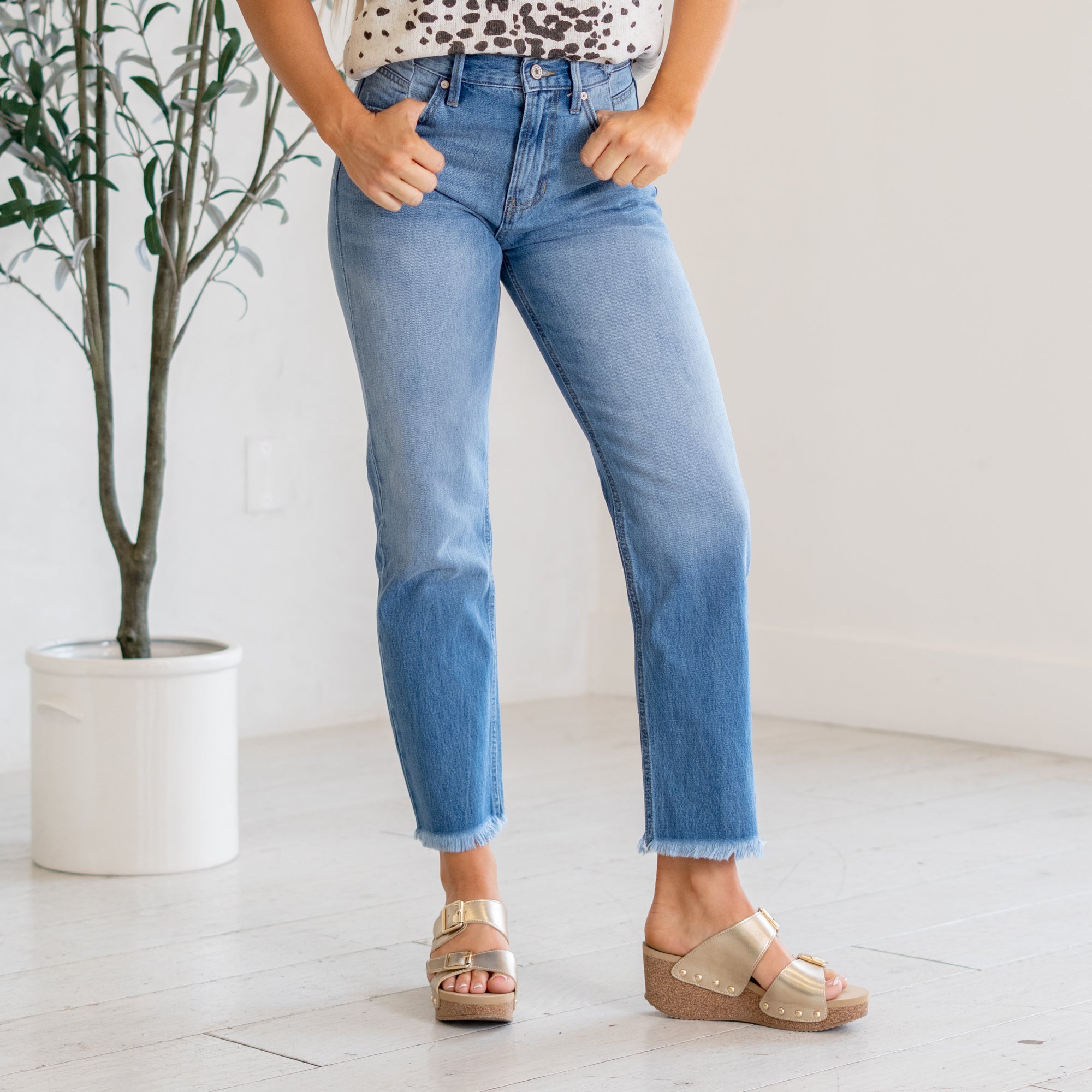 Meadow High Rise Straight Leg