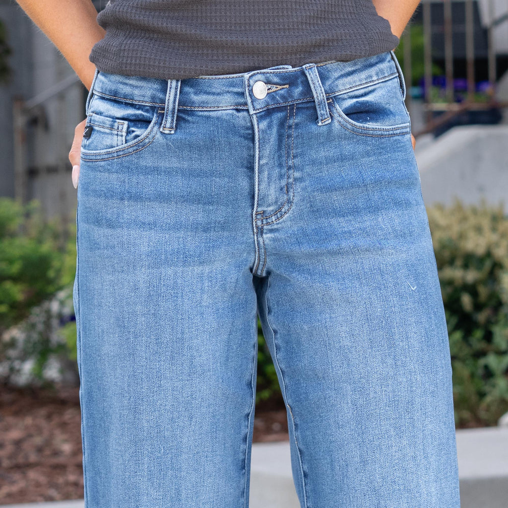 KanCan Fig Essentials Mid Rise Crop Wide Dark Blue Wash