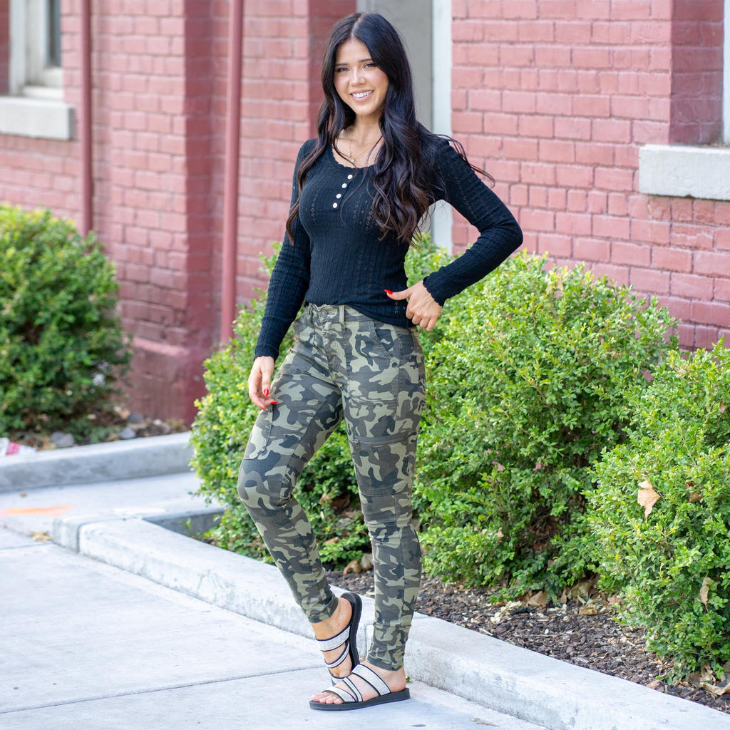 KanCan Arden Camo High Rise Cargo Super Skinny Camouflage Green