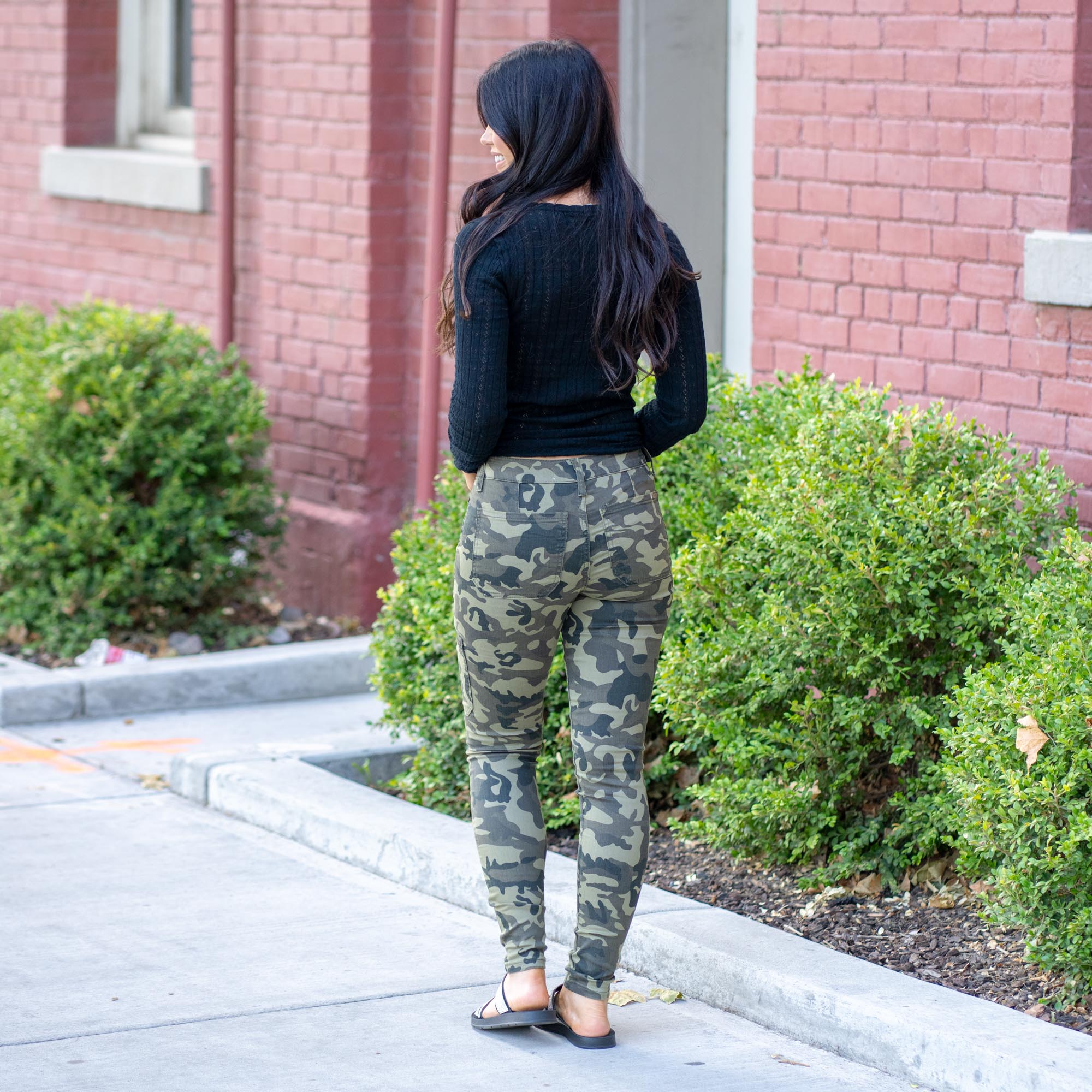 KanCan Arden Camo High Rise Cargo Super Skinny Camouflage Green