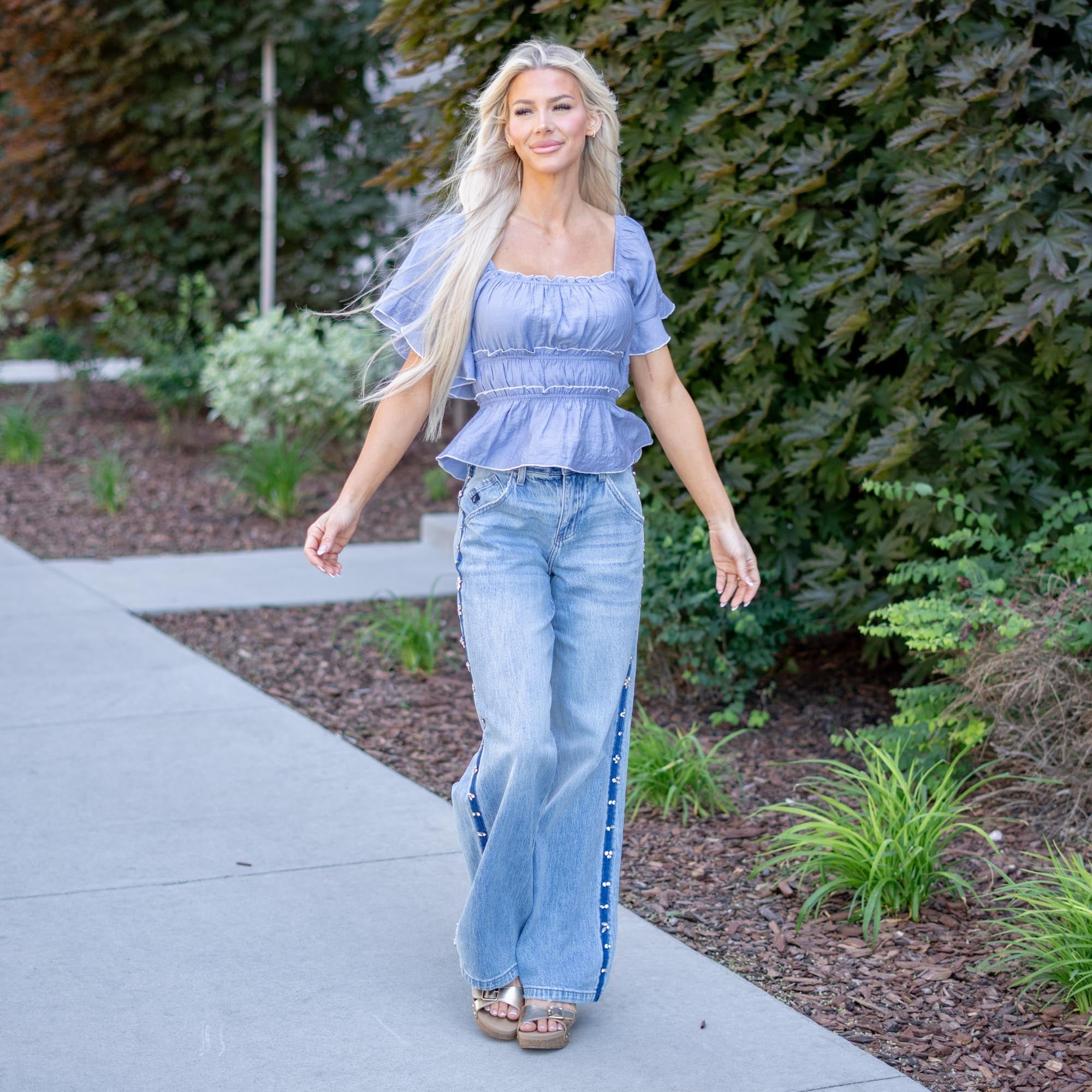 KanCan Gianna Low Slung Baggy Wide Jeans – Rhinestone Stretch Denim