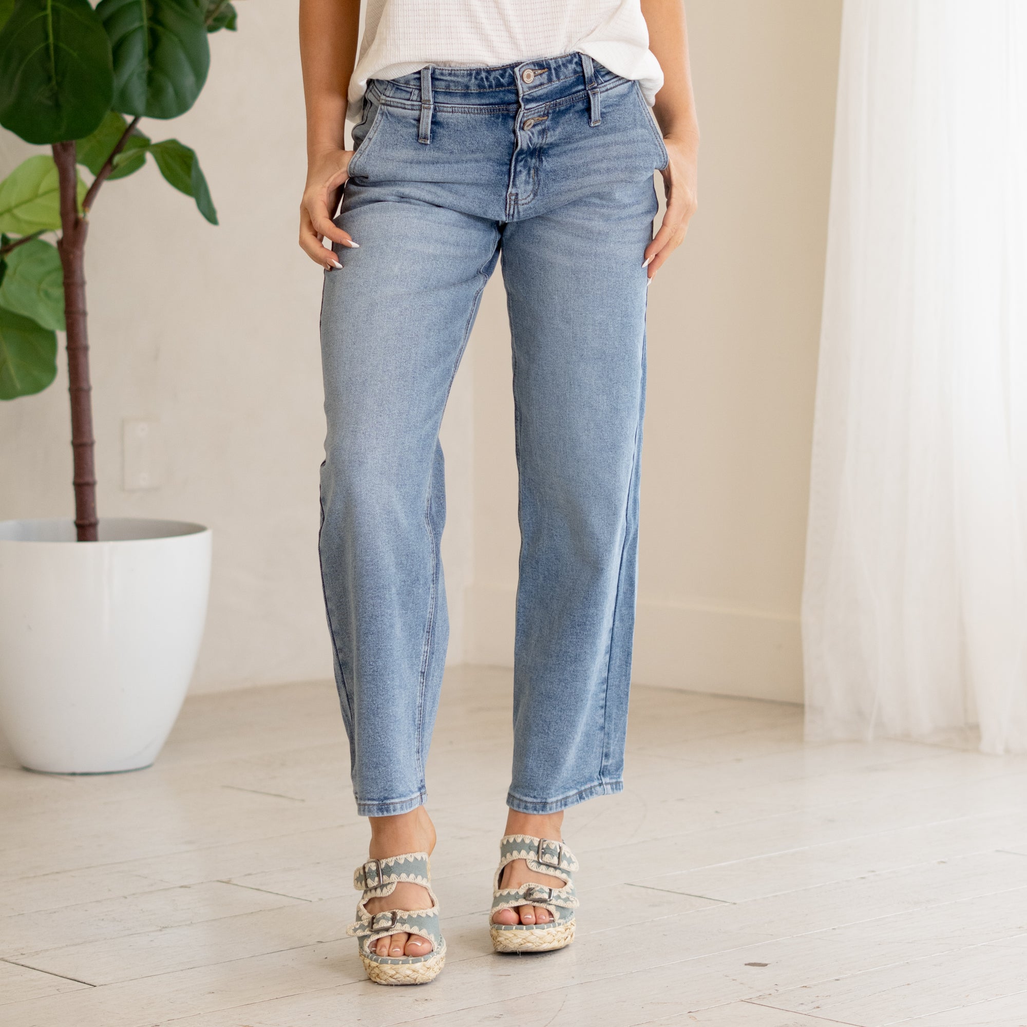 Bodie Low Slung Baggy Jeans
