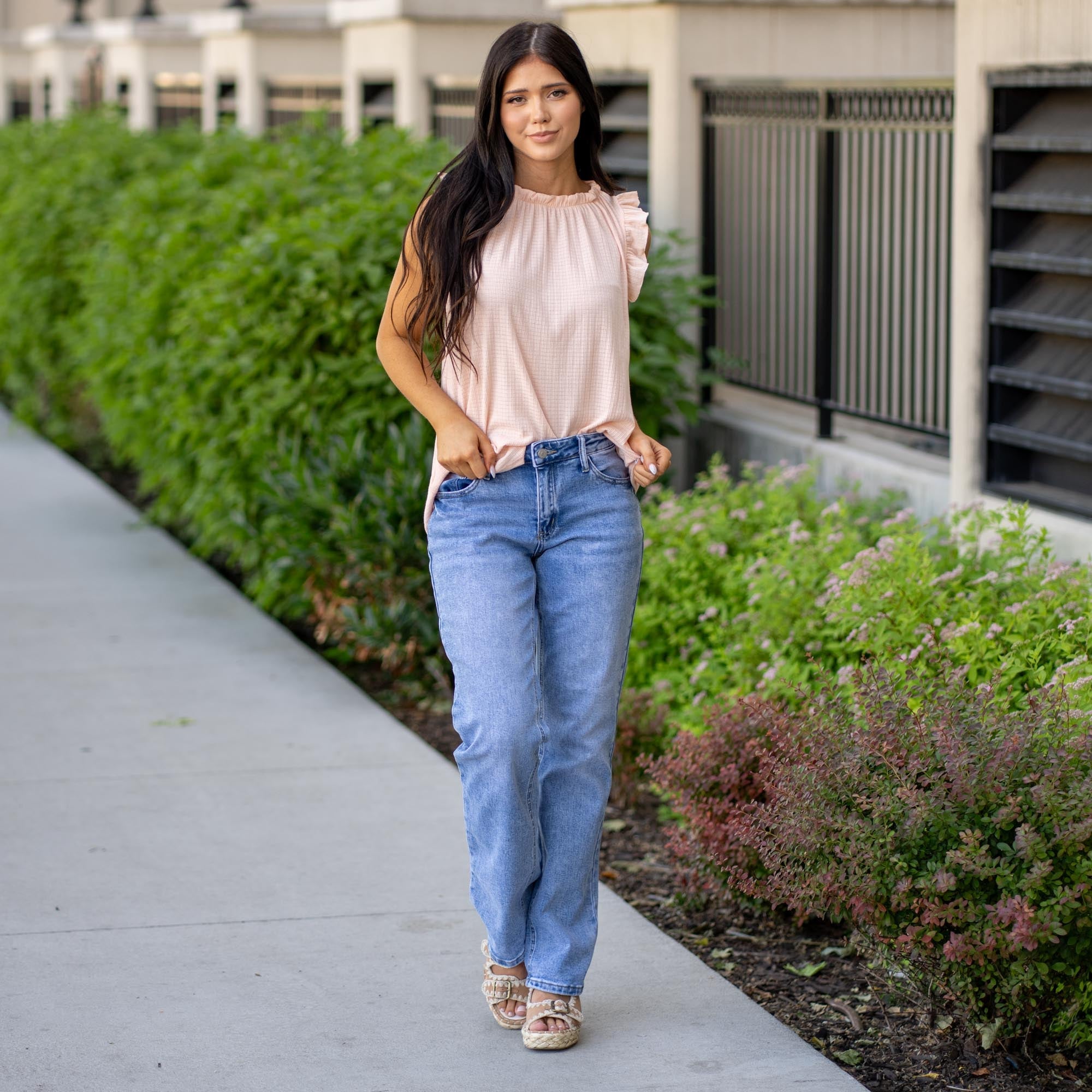 KanCan Tamia Essentials Mid Rise True Straight Medium Blue Wash