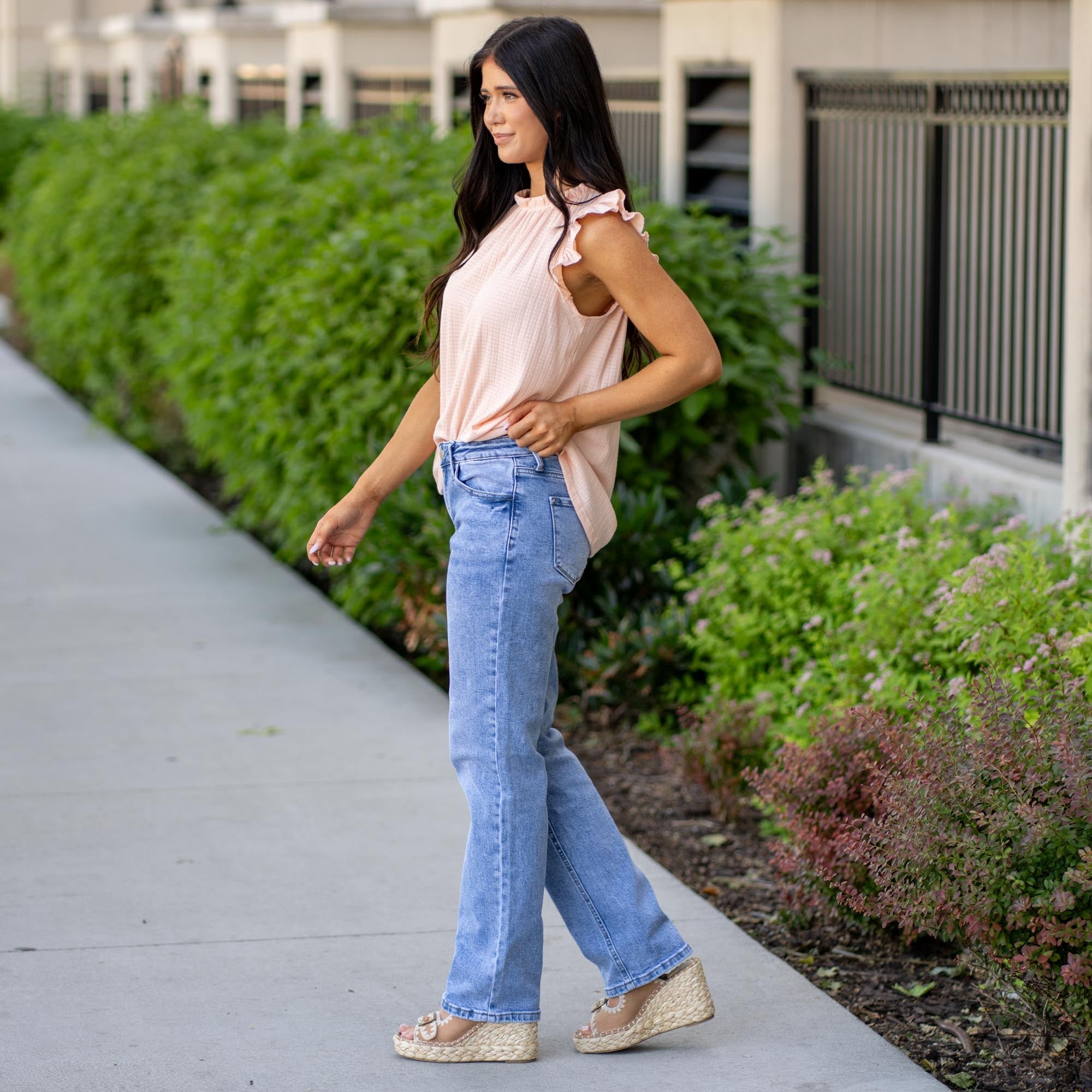 KanCan Tamia Essentials Mid Rise True Straight Medium Blue Wash