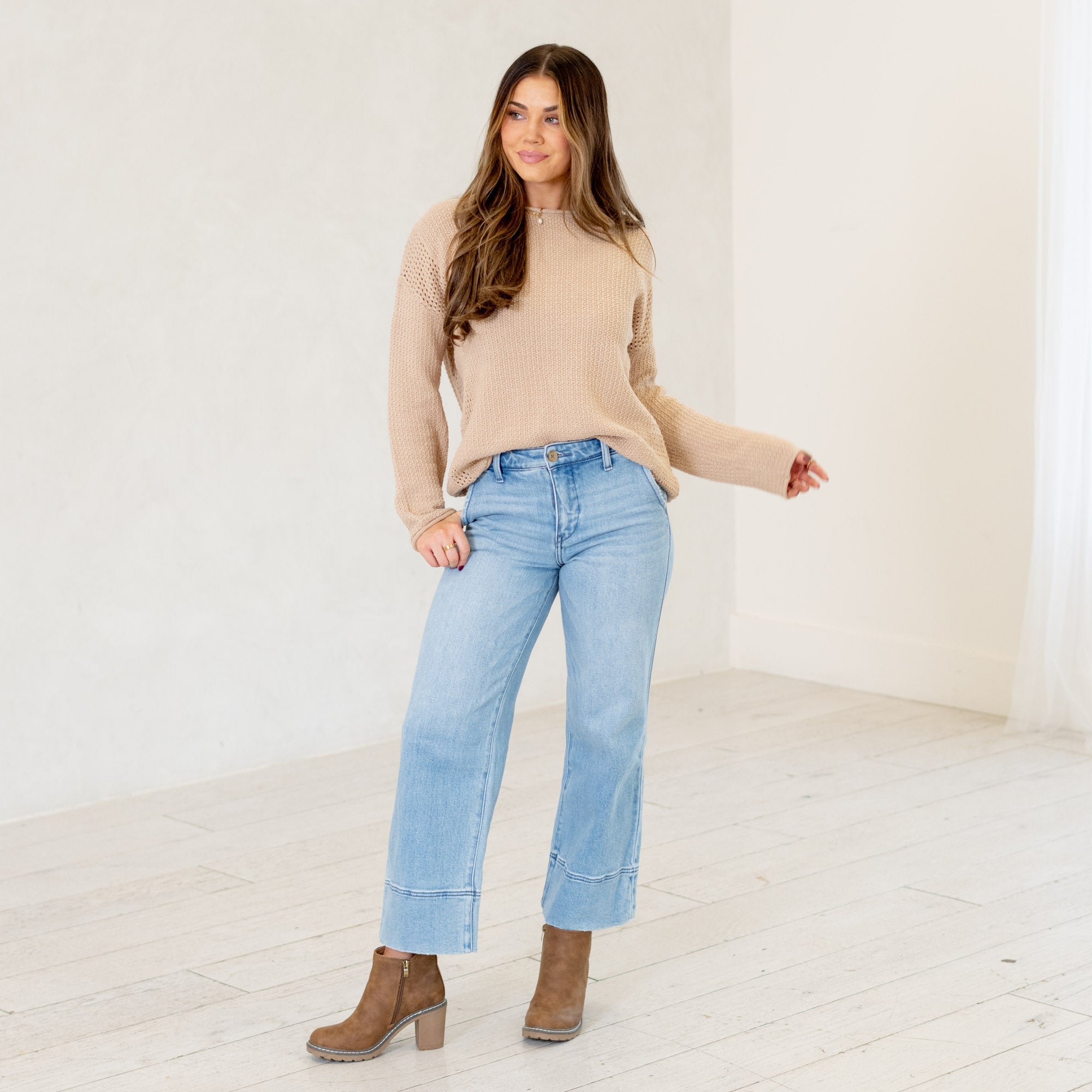KanCan Darla High Rise Cropped Wide Leg Jeans Medium Blue Wash
