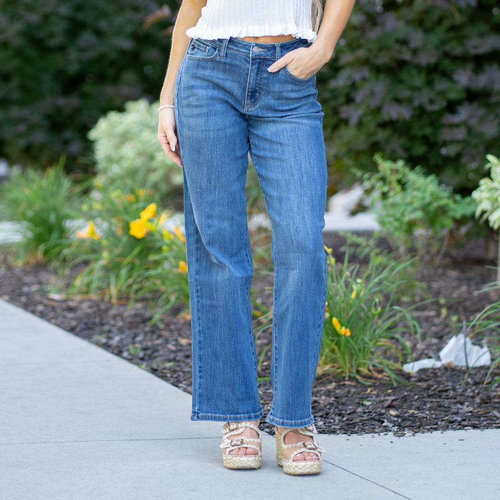 Curvy Fit Viola High Rise Wide Jeans