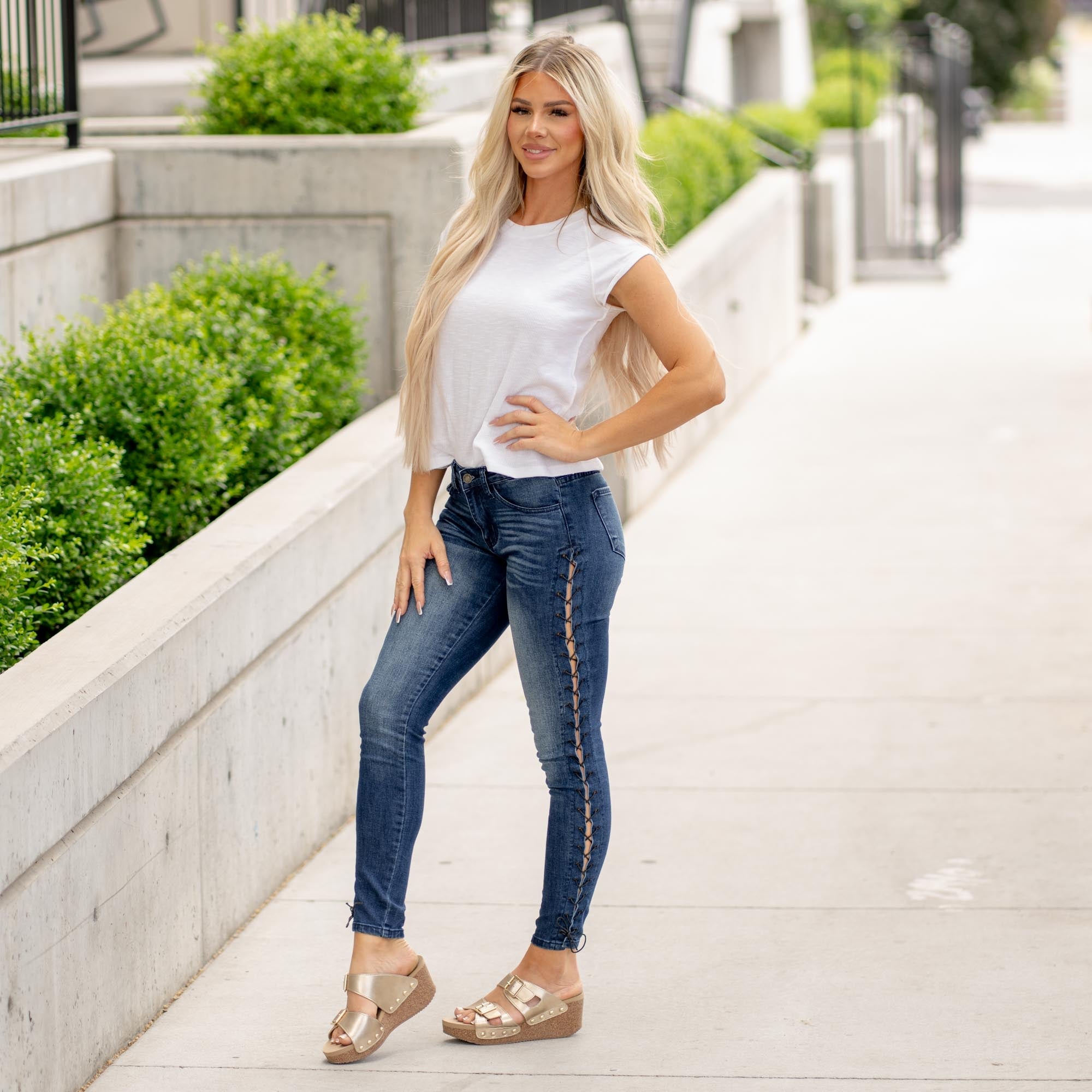 Jackie Mid Rise Ankle Skinny