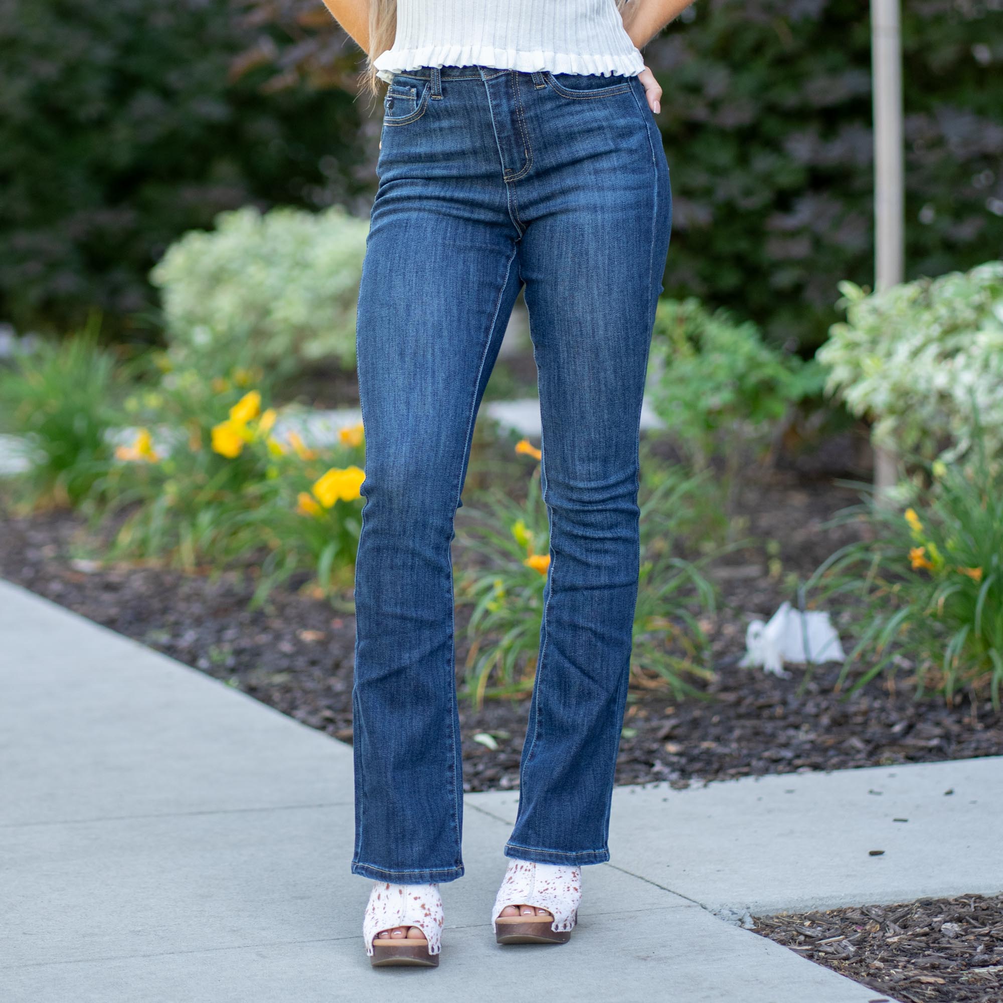 Curvy Fit Janice High Rise Bootcut
