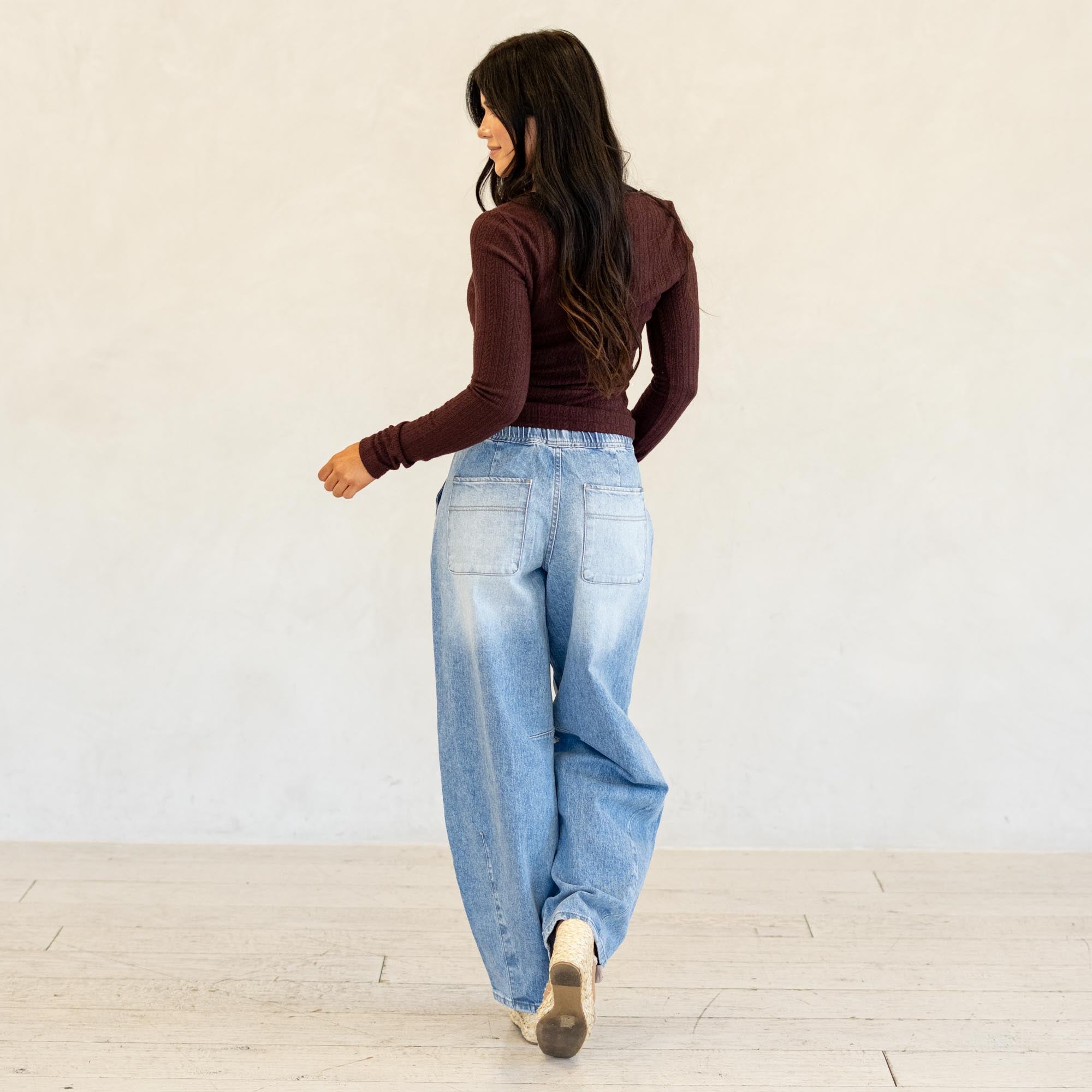 KanCan Starlet Ultra High Rise Horseshoe Jeans Medium Blue Wash
