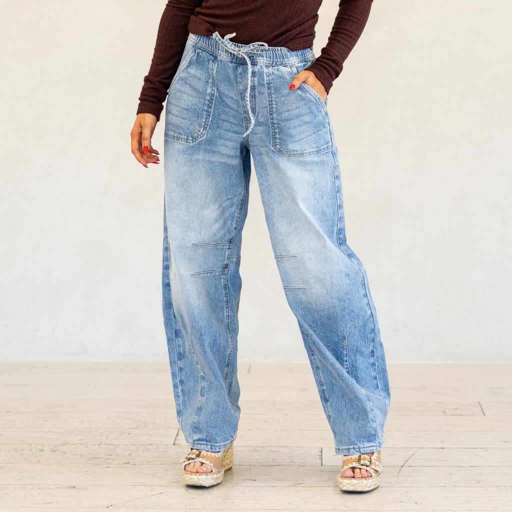 KanCan Starlet Ultra High Rise Horseshoe Jeans Medium Blue Wash