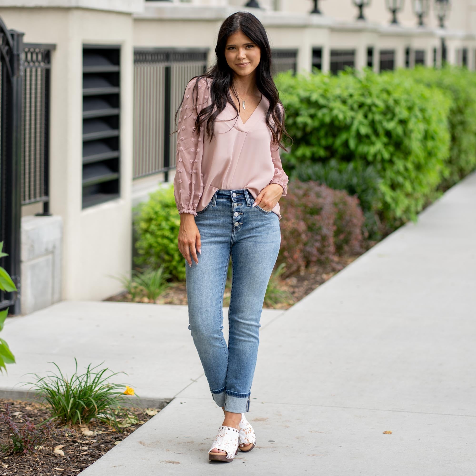 Noelle High Rise Skinny Straight Leg