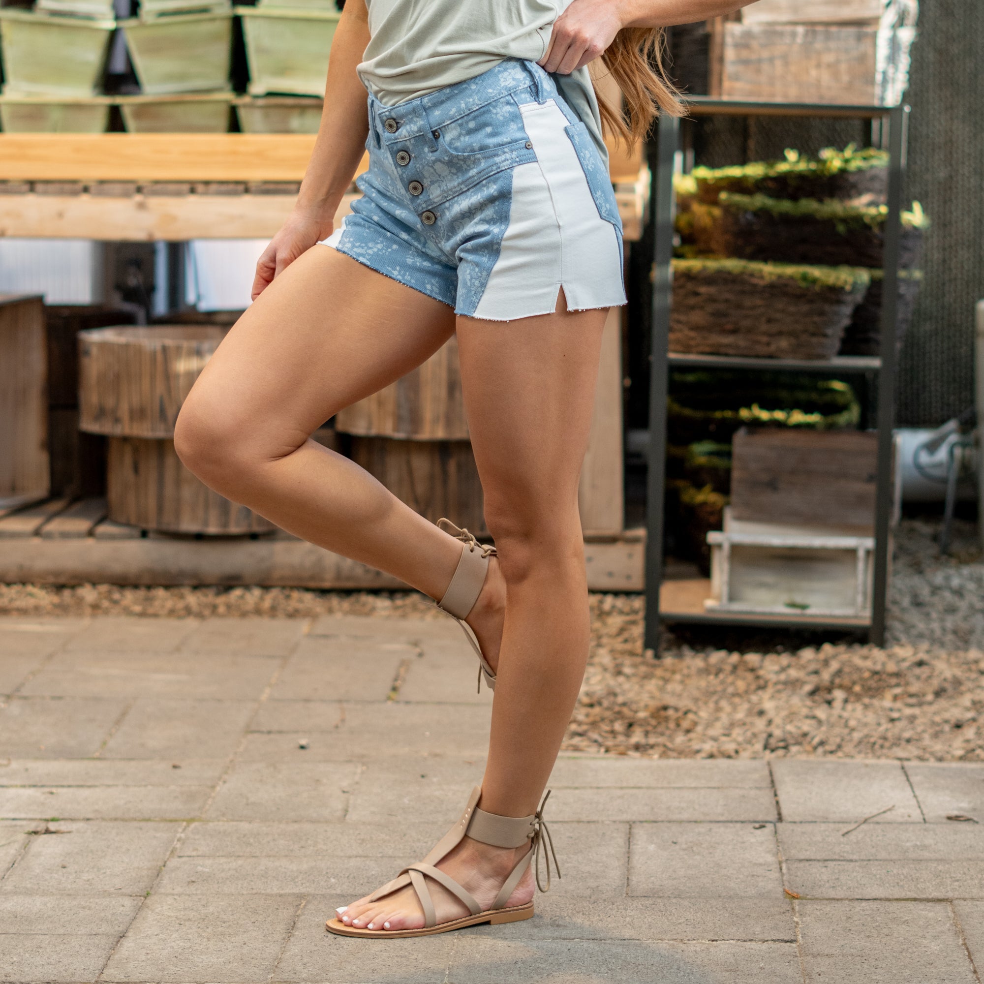 KanCan Smith Mid Rise Contrast Shorts