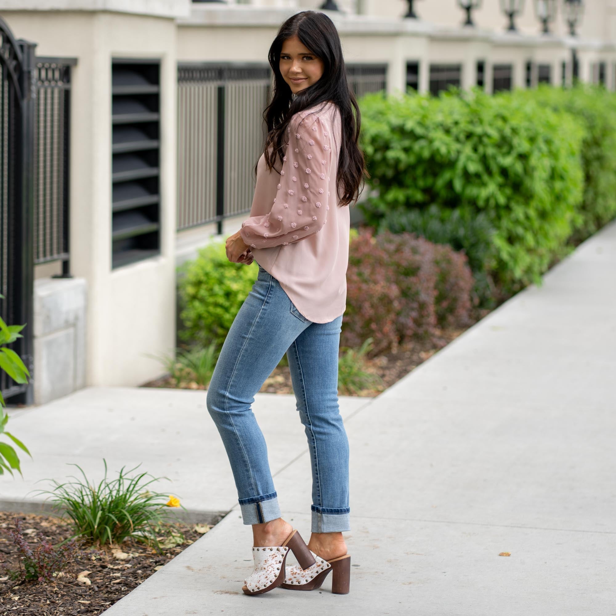 Noelle High Rise Skinny Straight Leg