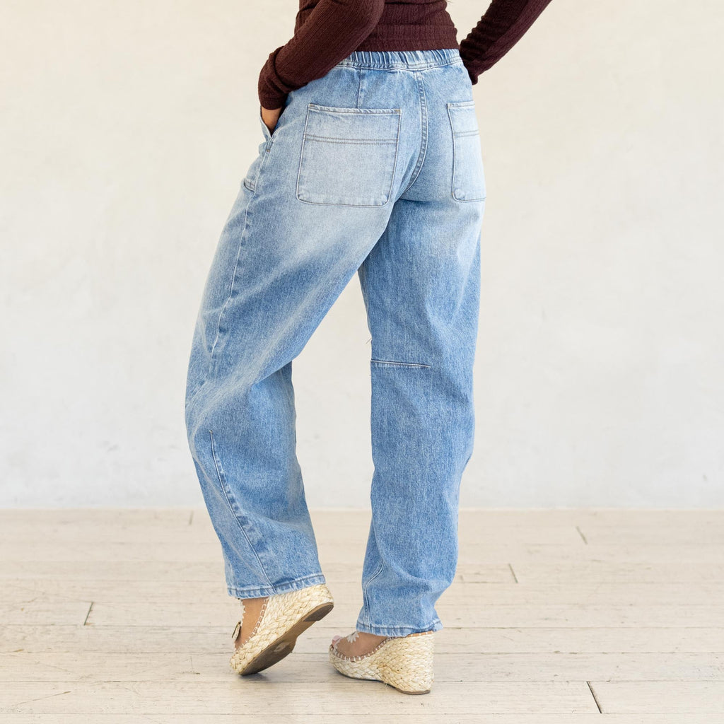 KanCan Starlet Ultra High Rise Horseshoe Jeans Medium Blue Wash
