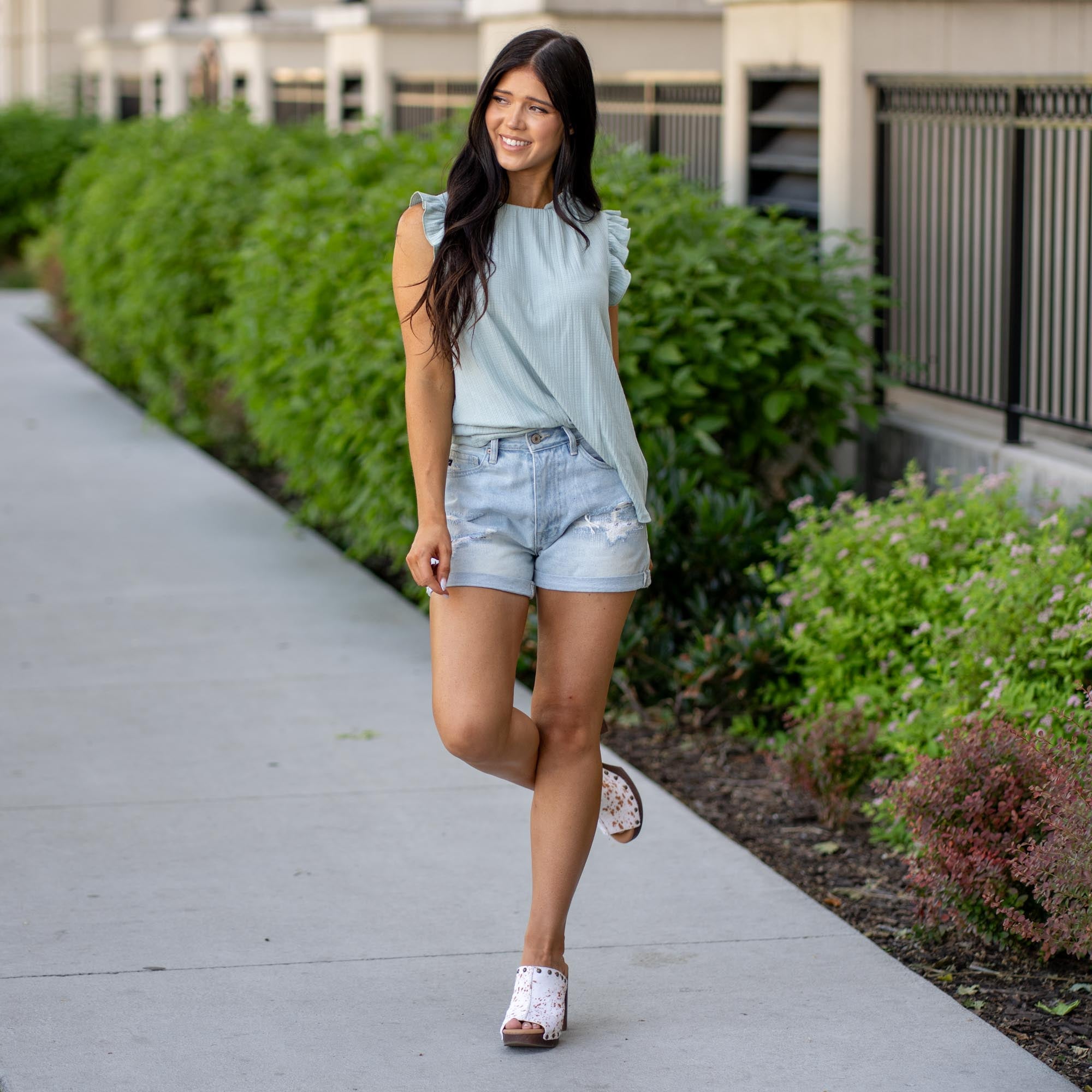 Daisy High Rise Mom Shorts