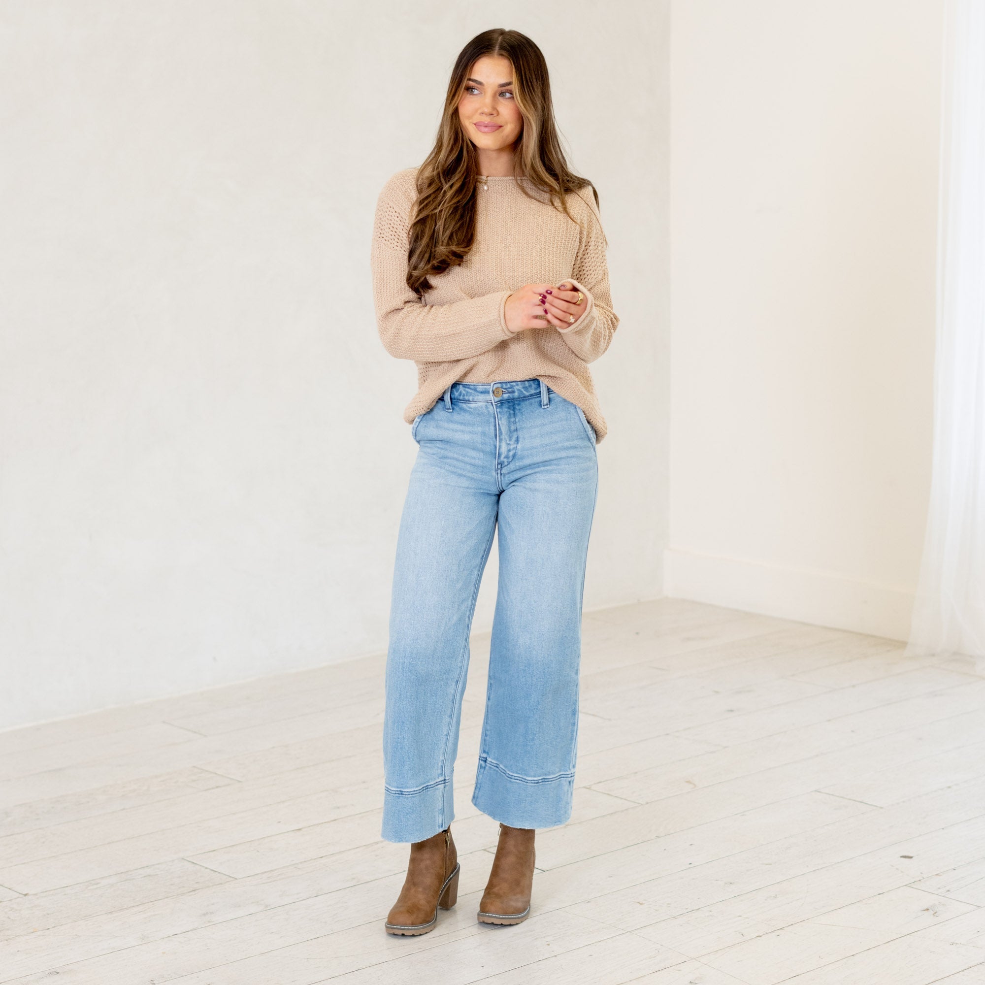 KanCan Darla High Rise Cropped Wide Leg Jeans Medium Blue Wash