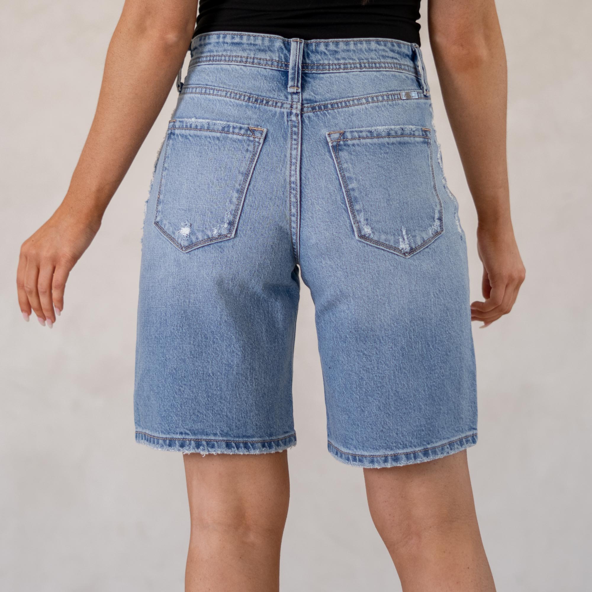 KanCan Annie Low Slung Baggy Shorts Medium Wash